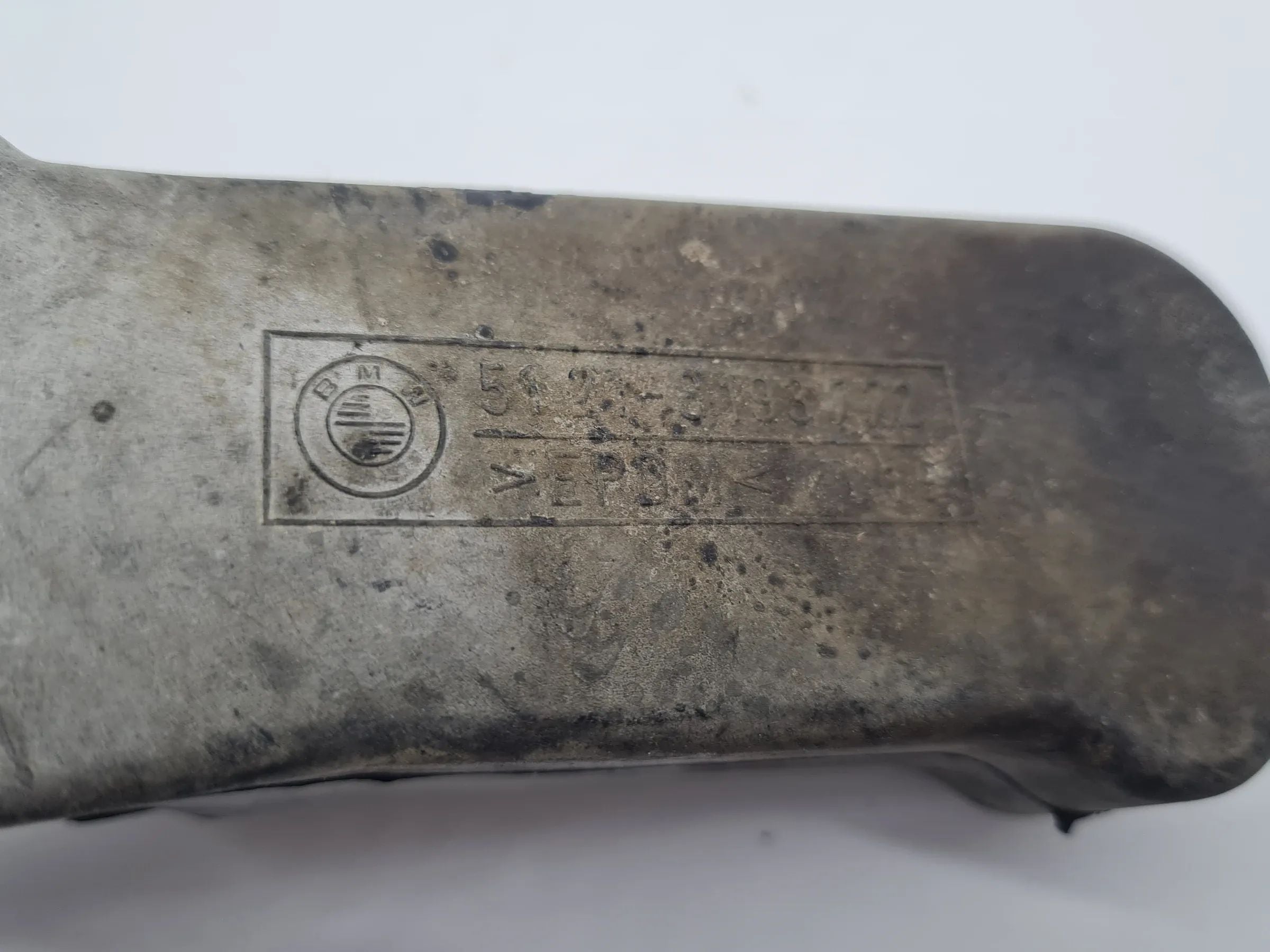 Original BMW 5er (E39) Gummi Abdeckung Türfangband Rechts 51.21-8193447