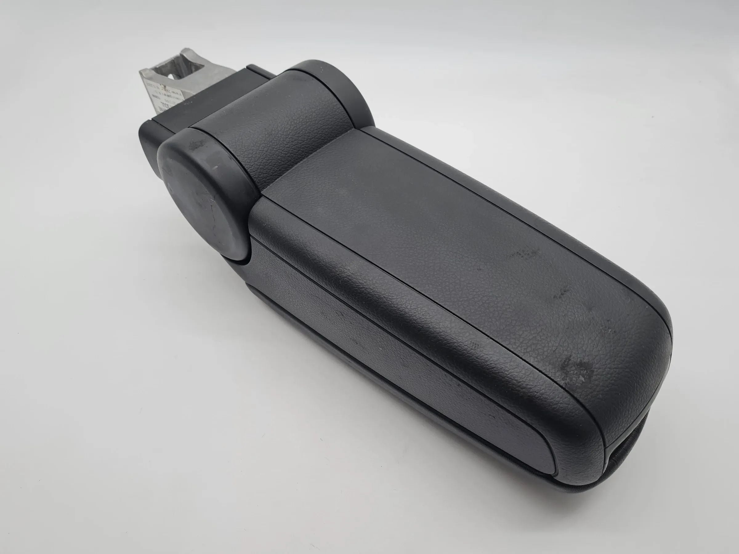 Original Audi A4 (8E/B6/B7) Leder Armlehne Mitte 8EO864207D6PS