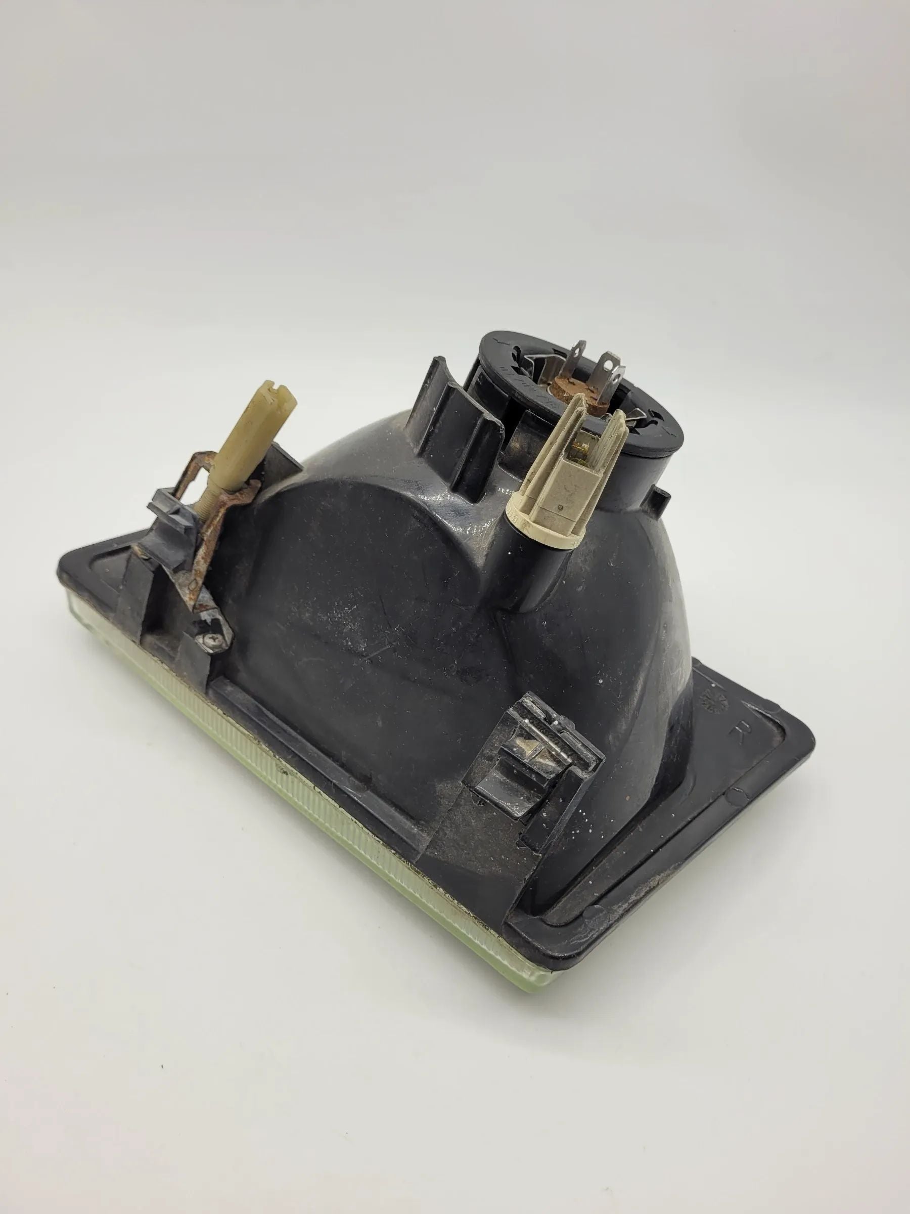 Original Ford Fiesta III 3 (GFJ) Scheinwerfer / Frontleuchte Rechts 89FG13005A2A