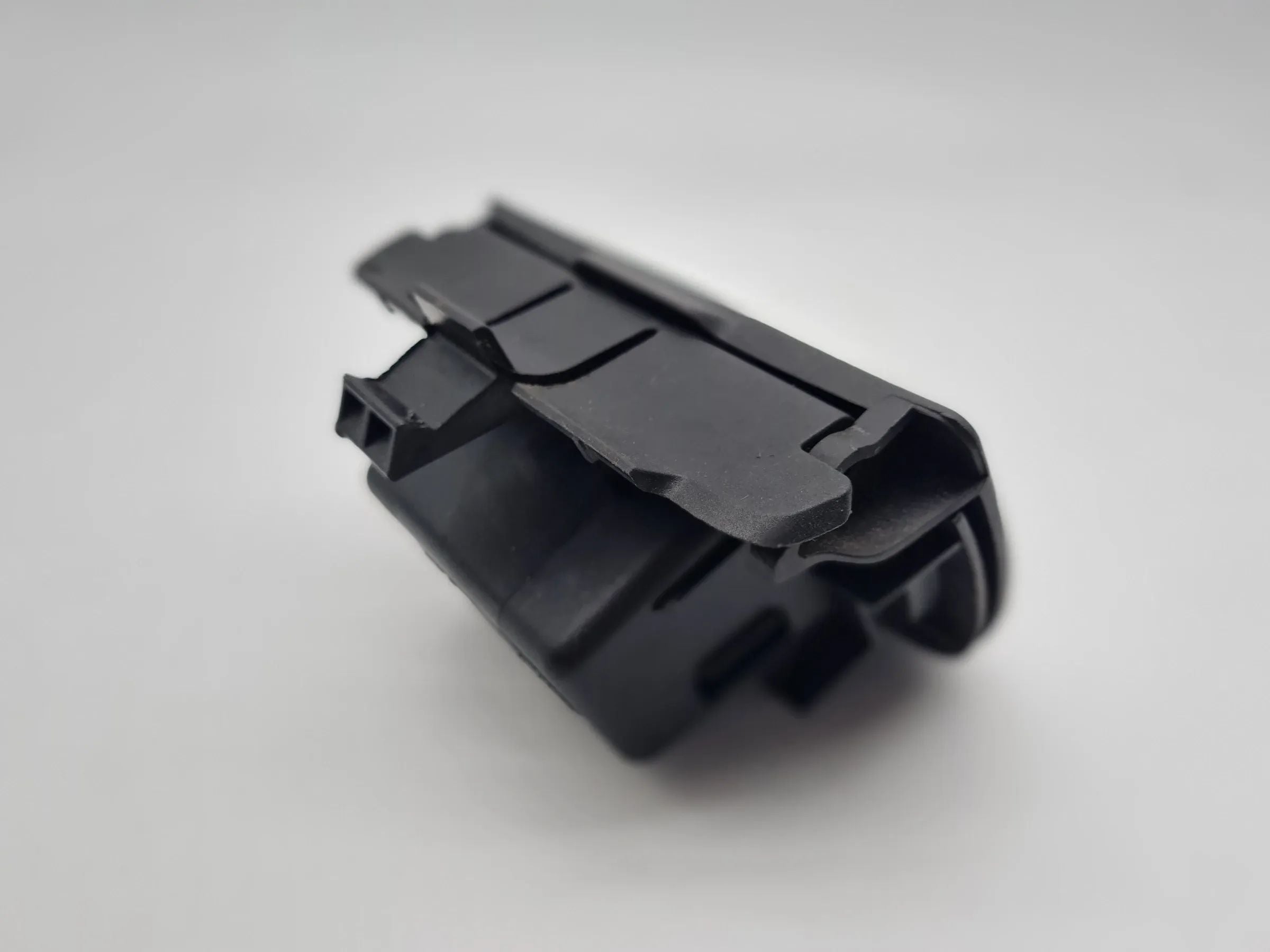 Original Peugeot 206 CC (2D) Aschenbecher Vorne 9627639377