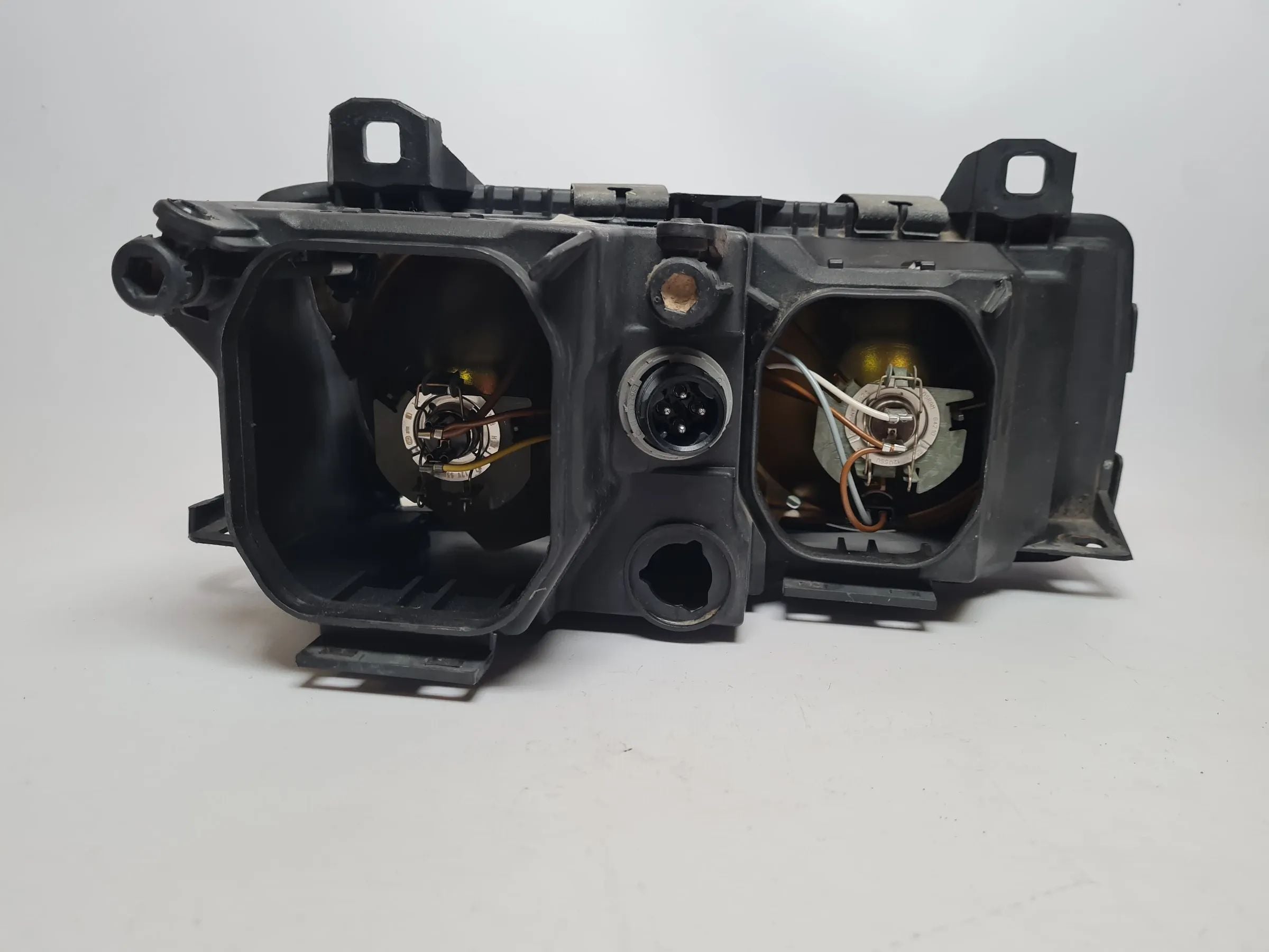 BMW 3er (E36) Scheinwerfer / Frontleuchte Links 63.12-8 353 543