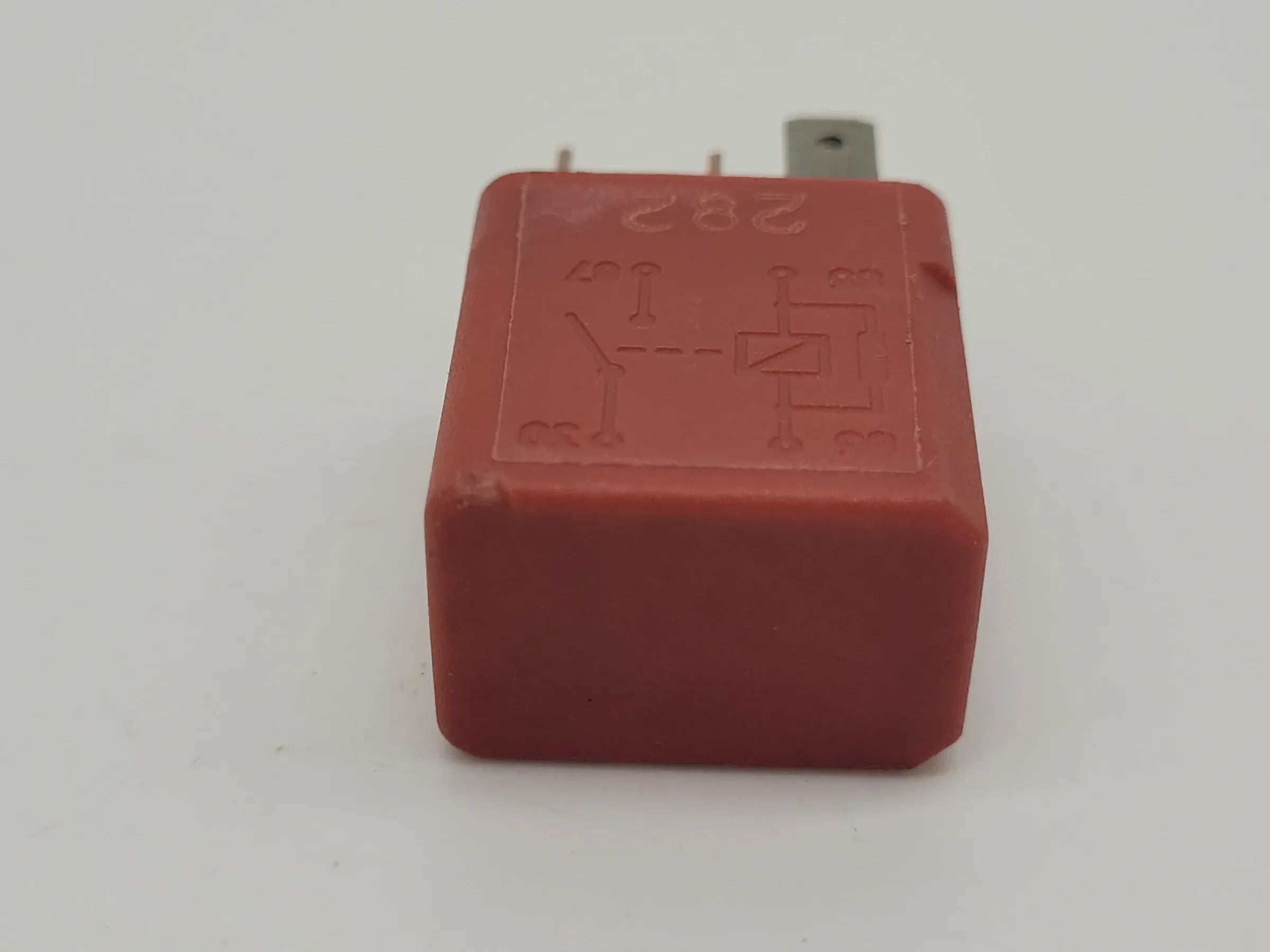 Fiat / Alfa Romeo, Giulia/Stelvio/Punto/Ducato Relais 46520422