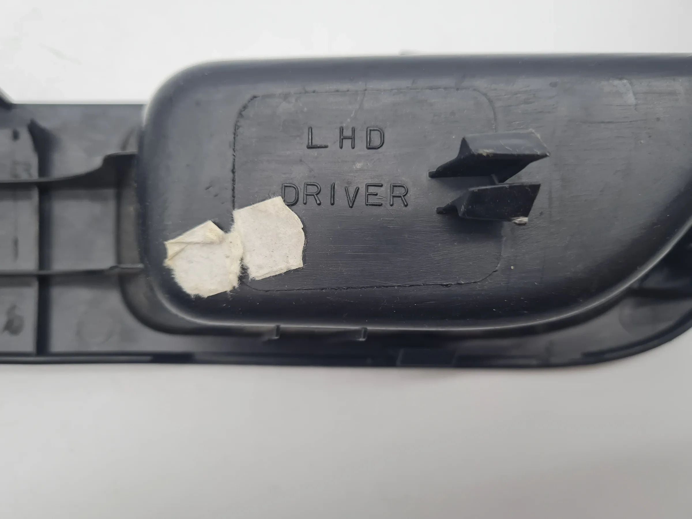 Original Nissan Micra III 3 (K12) Griffschale Abdeckung Links Vorne 80991AX100