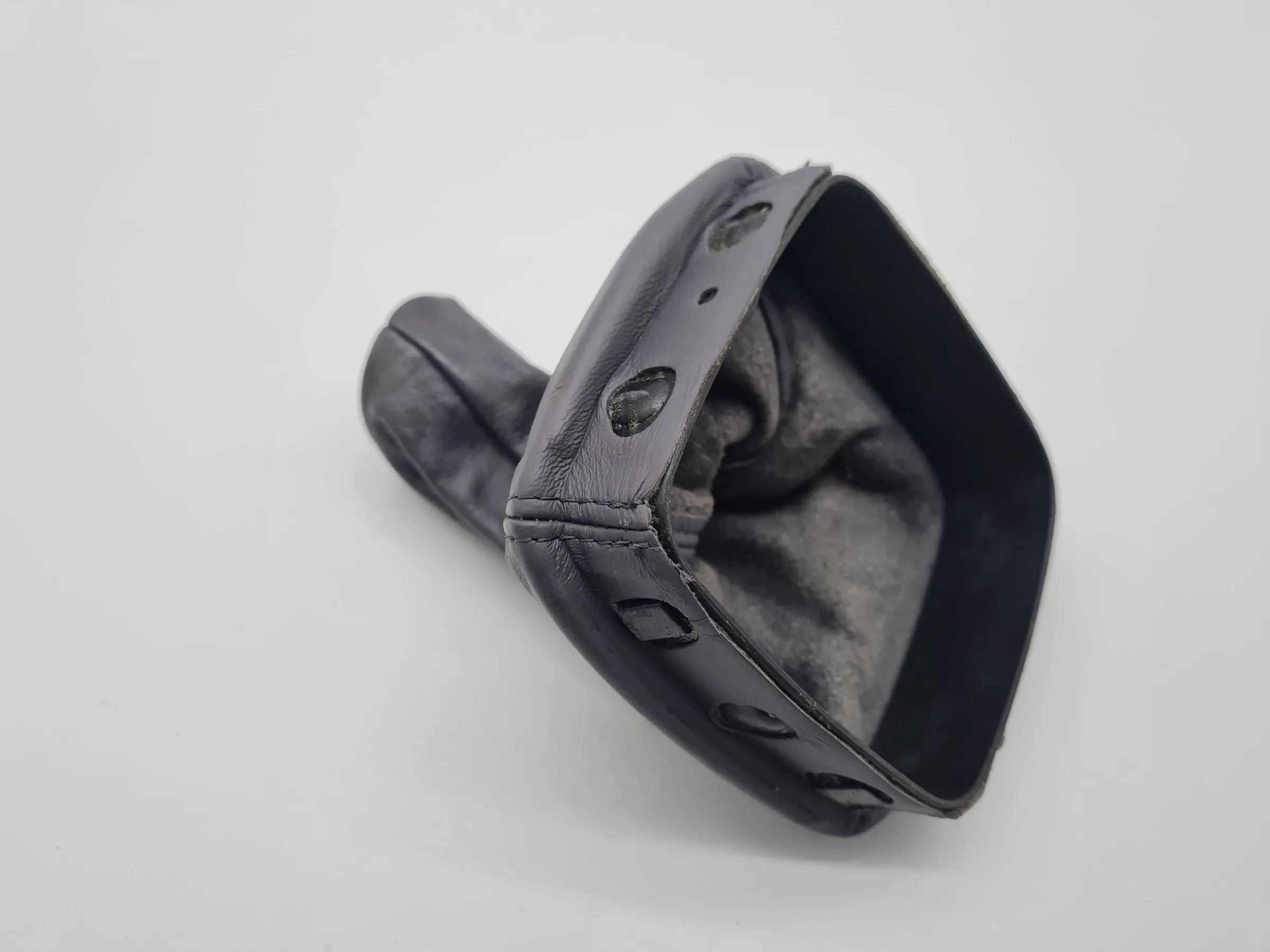 Original Mercedes-Benz A-Klasse Schaltmanschette / Schaltknauf Grau A1683640710