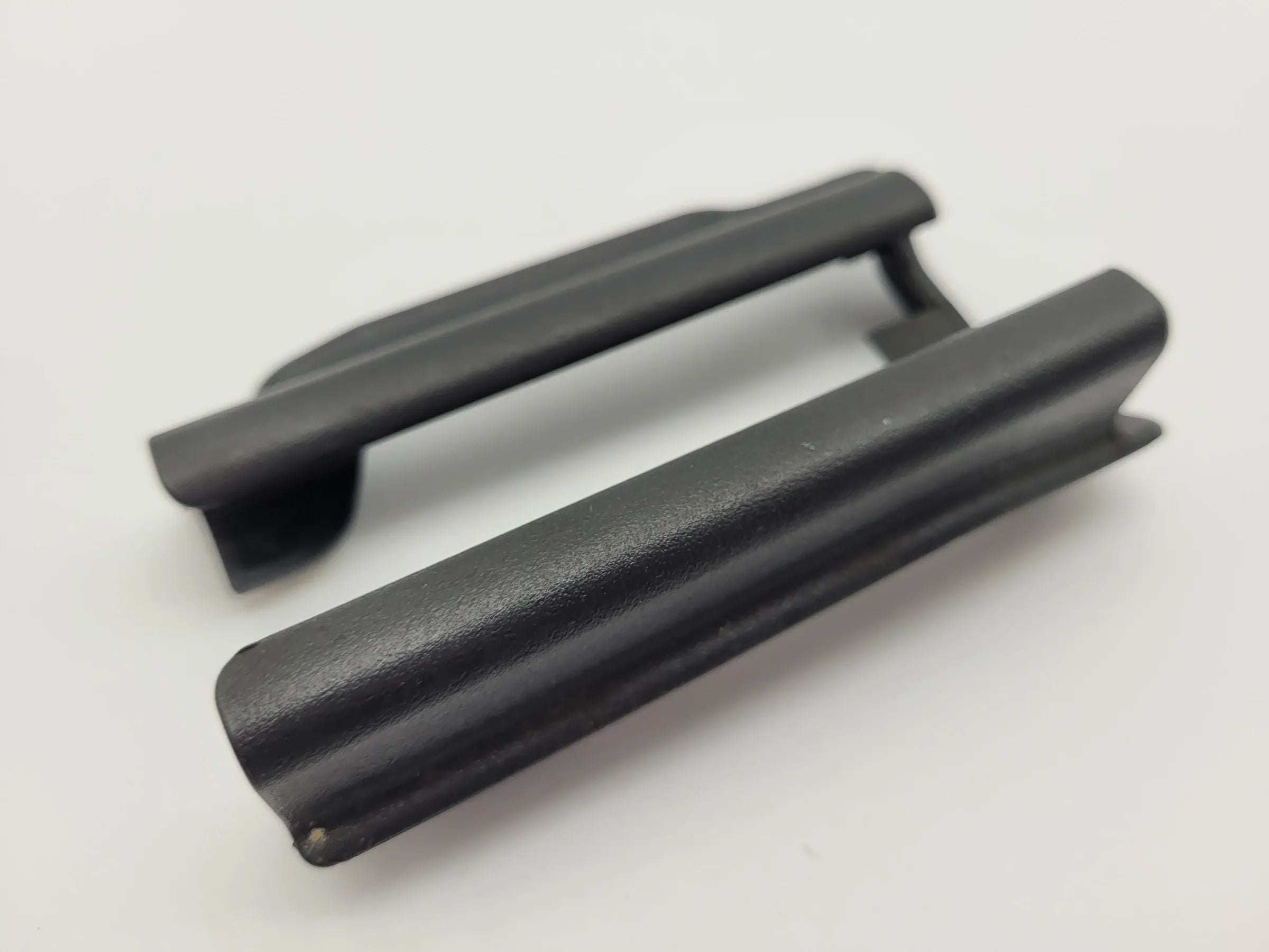 Original Mercedes-Benz C-Klasse (W203) Sitzschienenabdeckung A2039191020