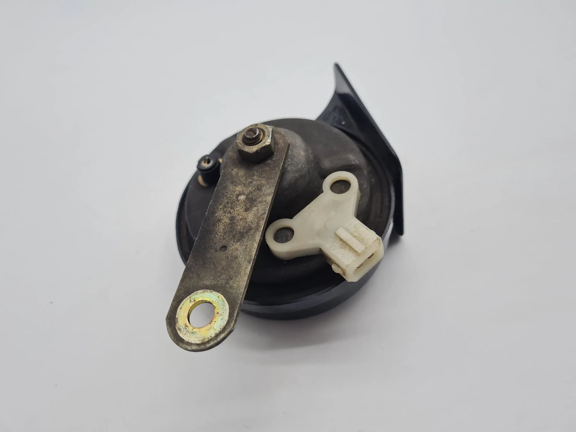 Original VW Golf IV 4 (1J5/1J1) Hupe Signalhorn E200884