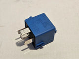 original BMW 3 Series E46 Bj,01 control working relay closer tyco 6915327 