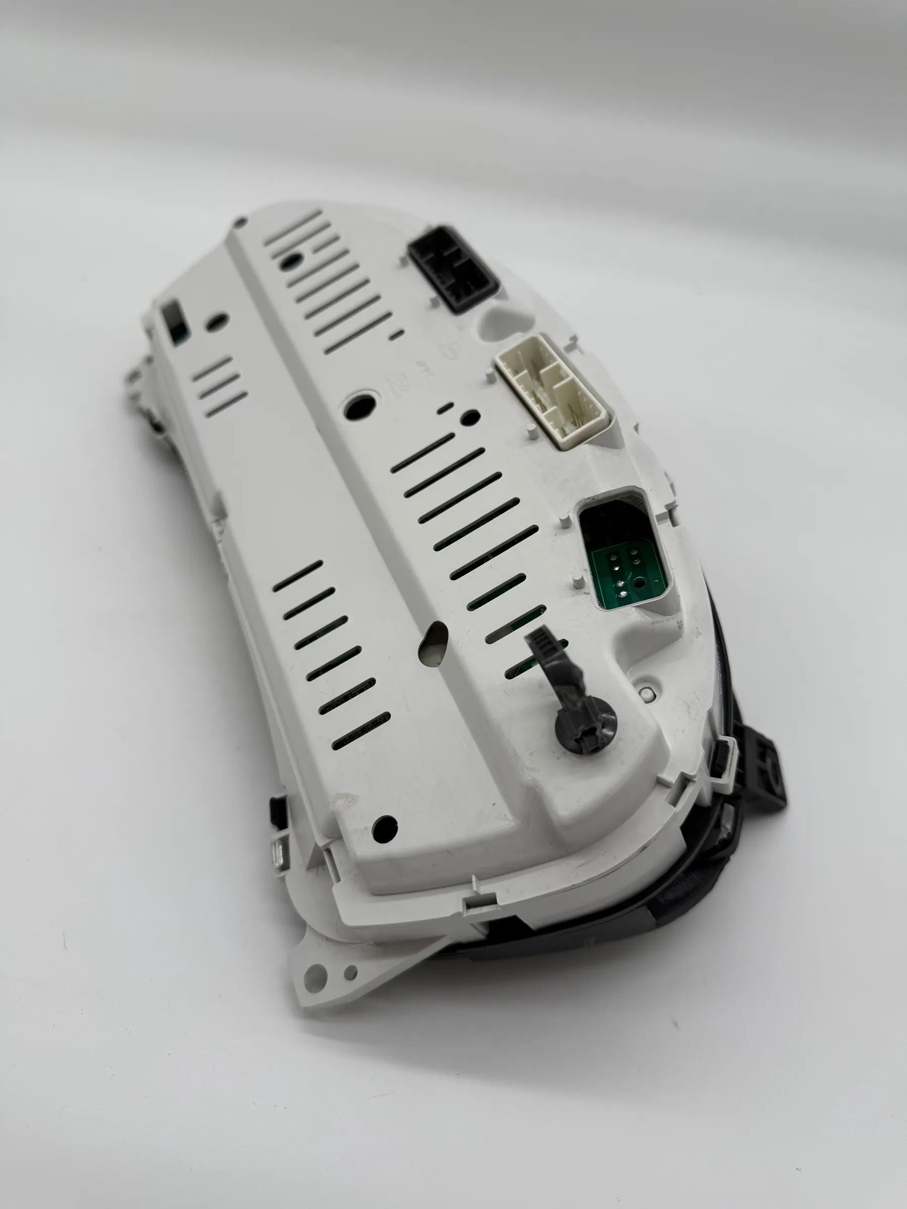 11001-003100H Armaturenbrett Tachometer HYUNDAI Tucson 2.0 D 4X4 103KW 6M
