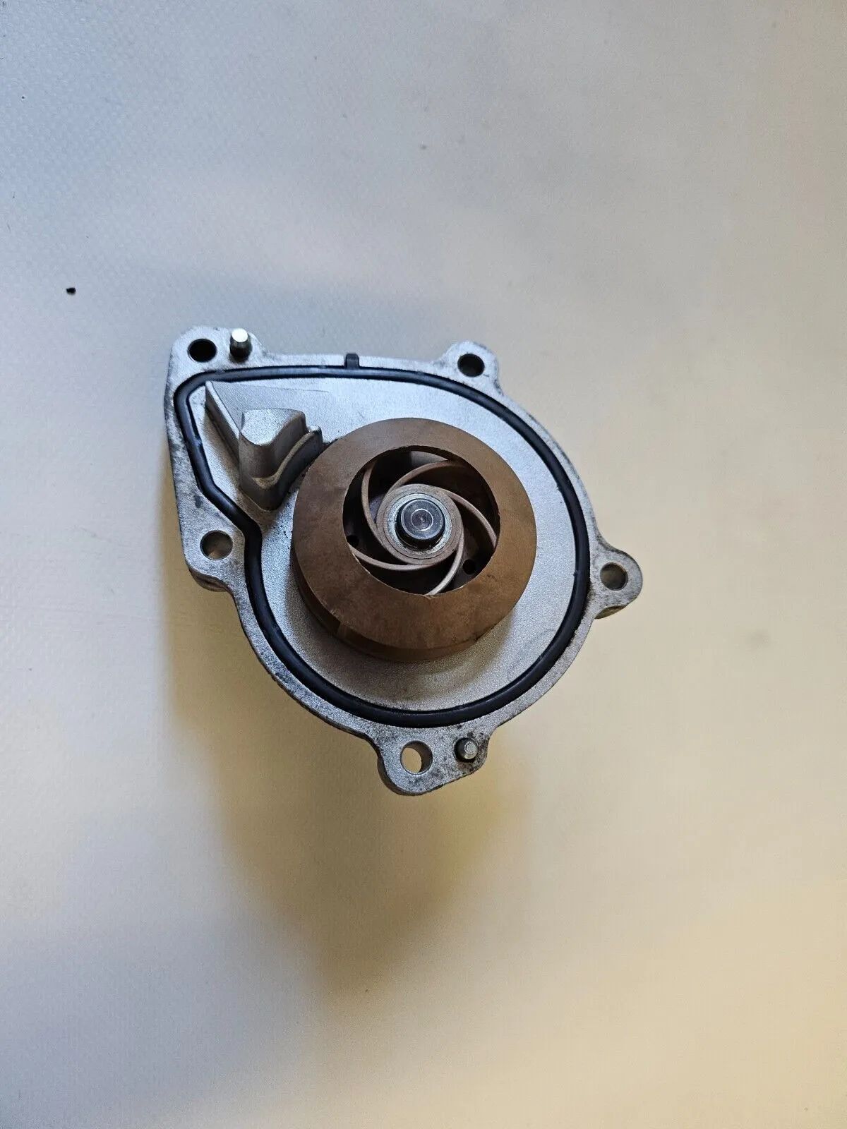 Original MINI COOPER R56  1.60 Benzin 88kw 2009 Wasserpumpe 764882703 0495612