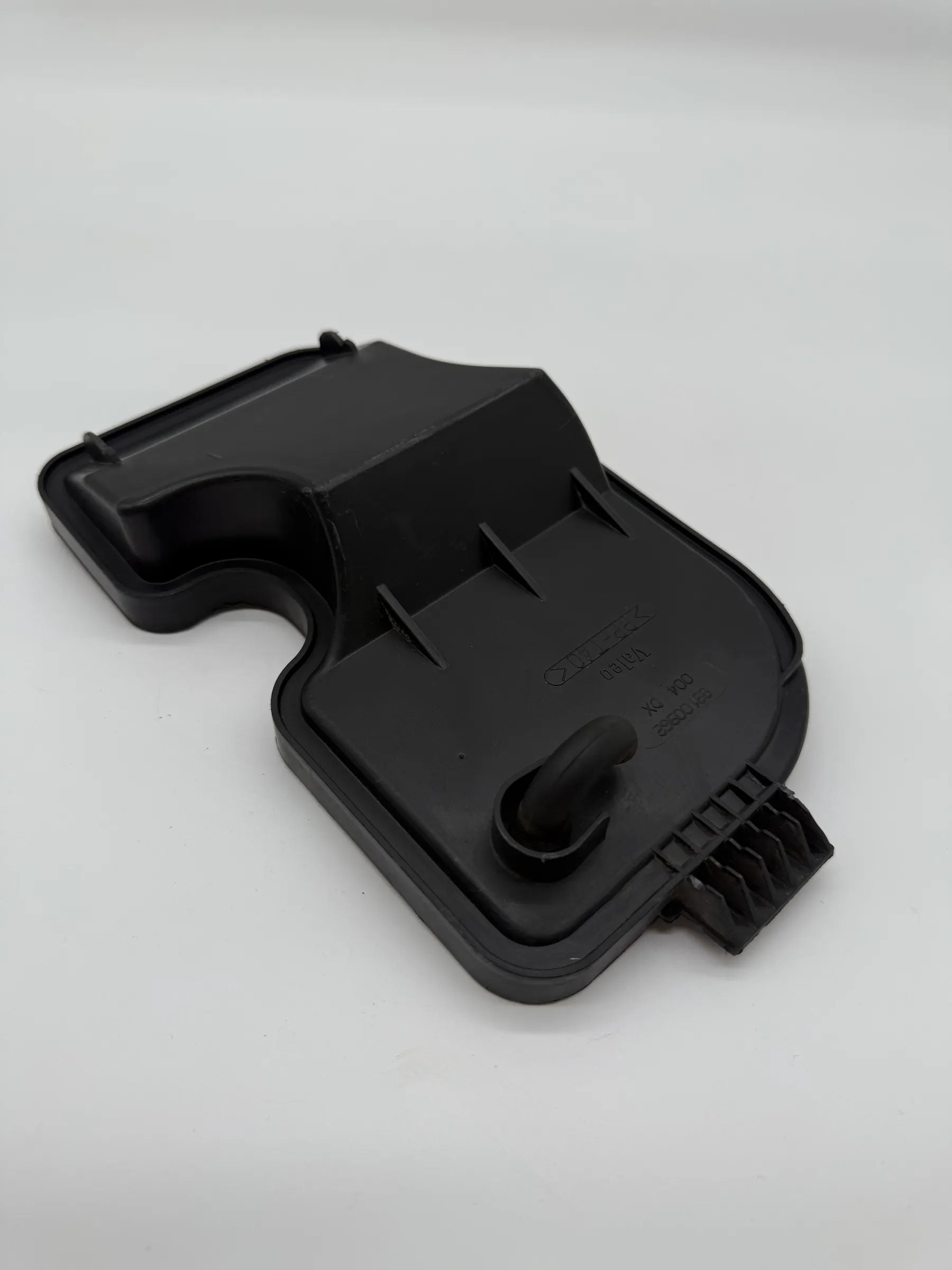FIAT PUNTO 188 1,2 8V Coprifaro destro 89100962