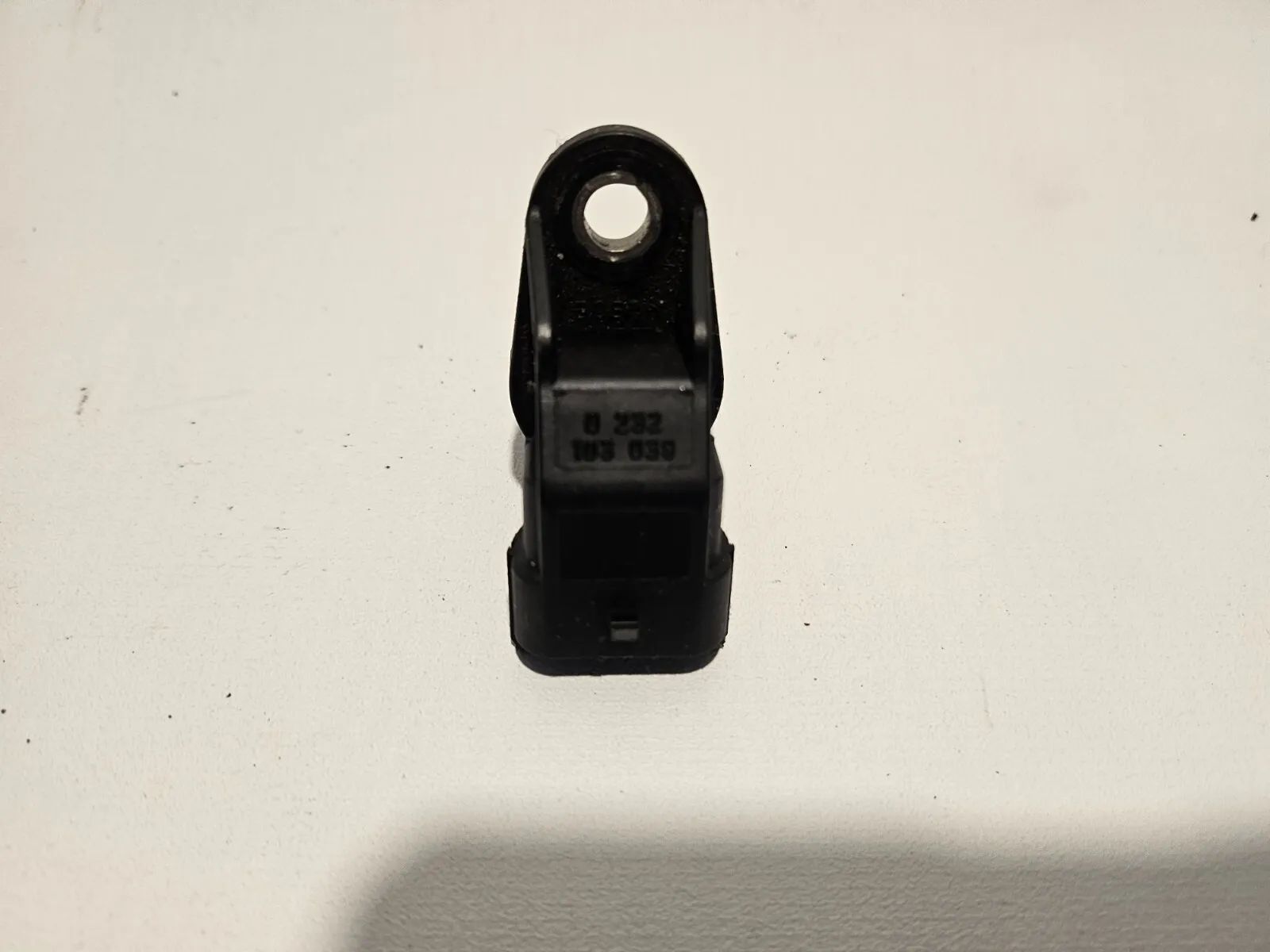 Sensor de árvore de cames Bosch 0232103039 Fiat Punto original - Auto-veritas