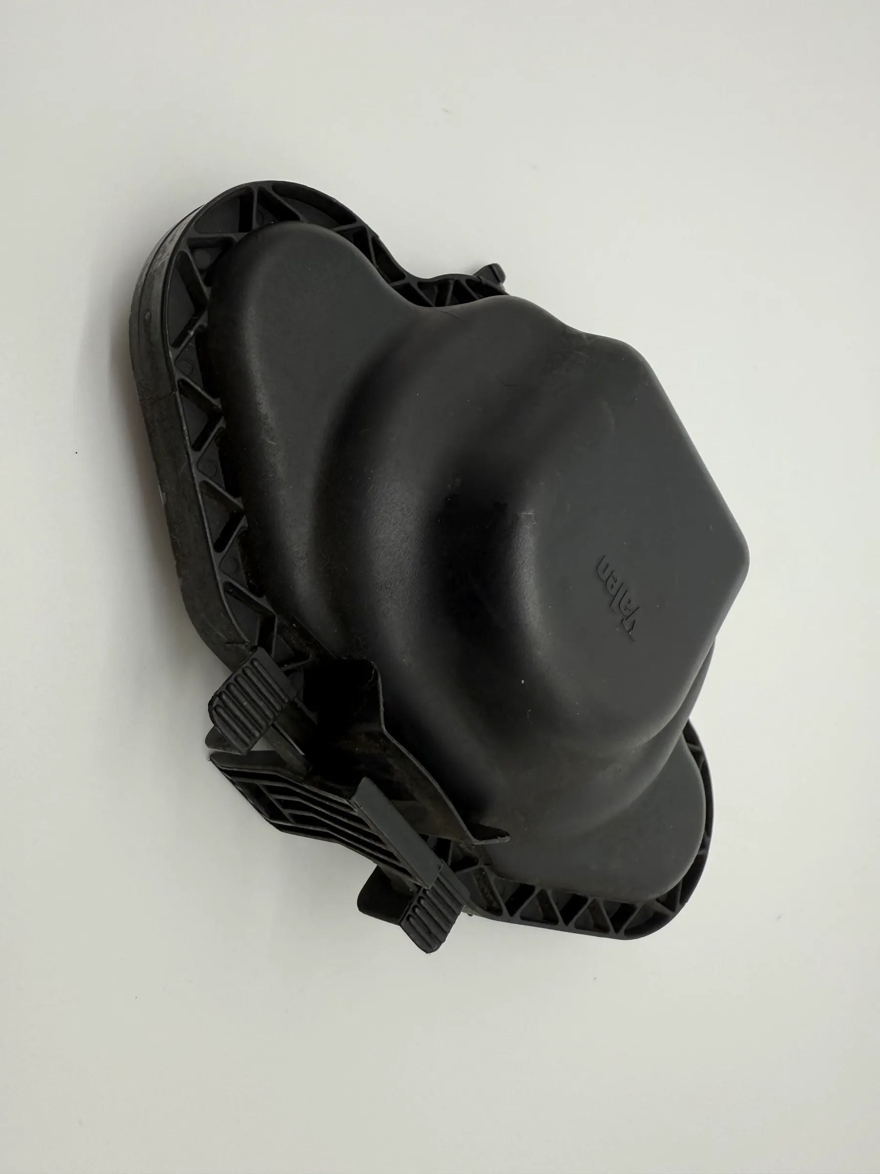 Original Renault 19 II/III Cabrio (D53/853) headlight cover cap 66935730 