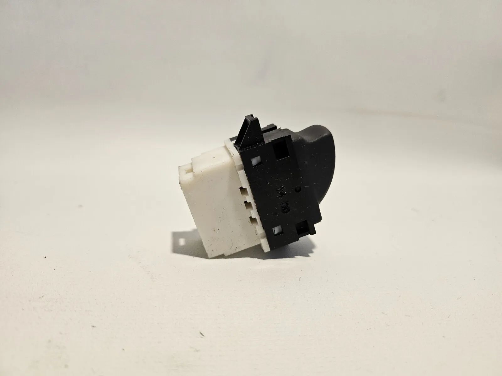 Interruptor Elevador de Vidros 5 Pinos Renault Laguna I 1 Branco Original