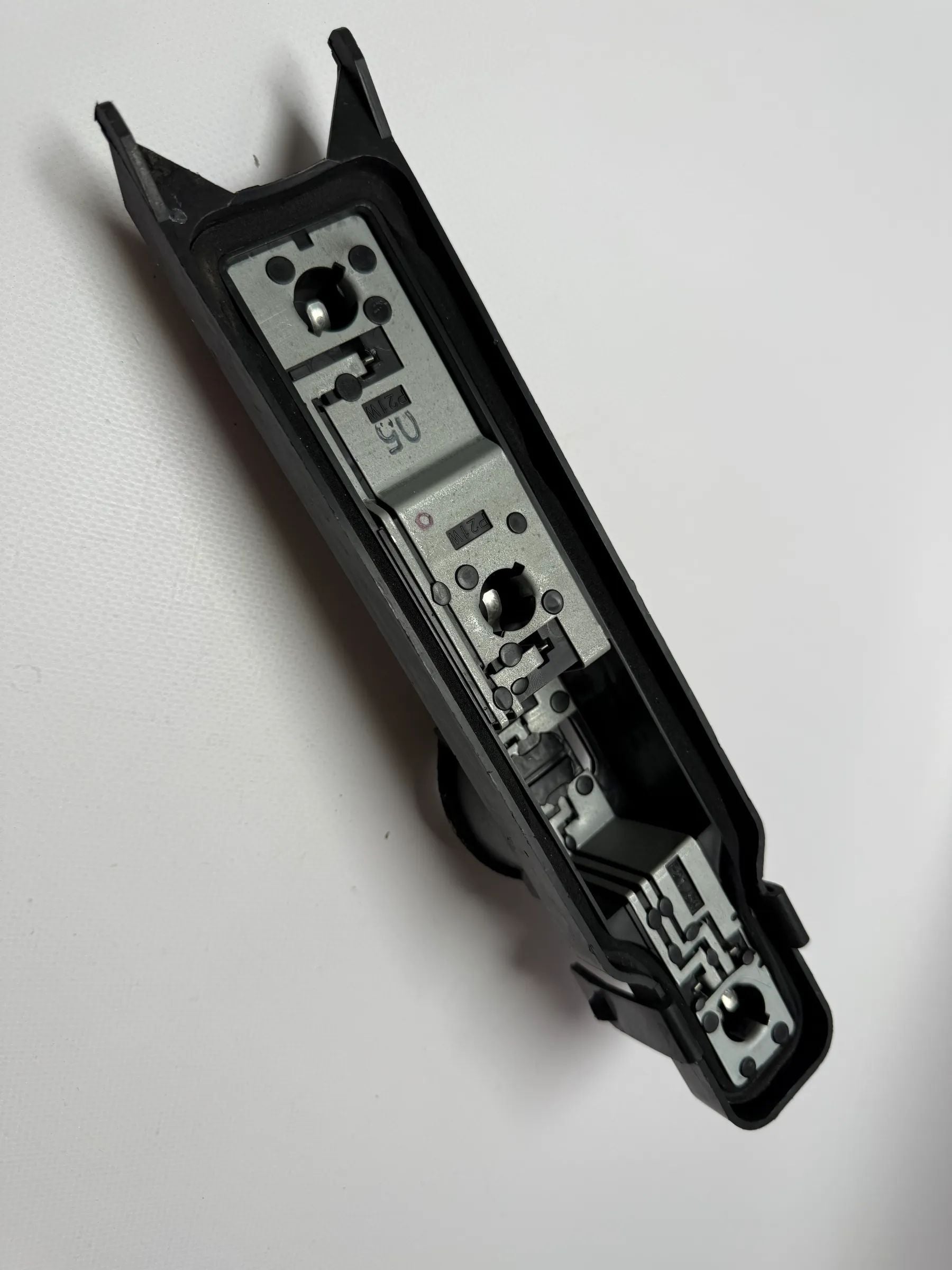 Original Ford Focus I 1 Turnier lamp holder rear light rear R/L XS4X13N004E