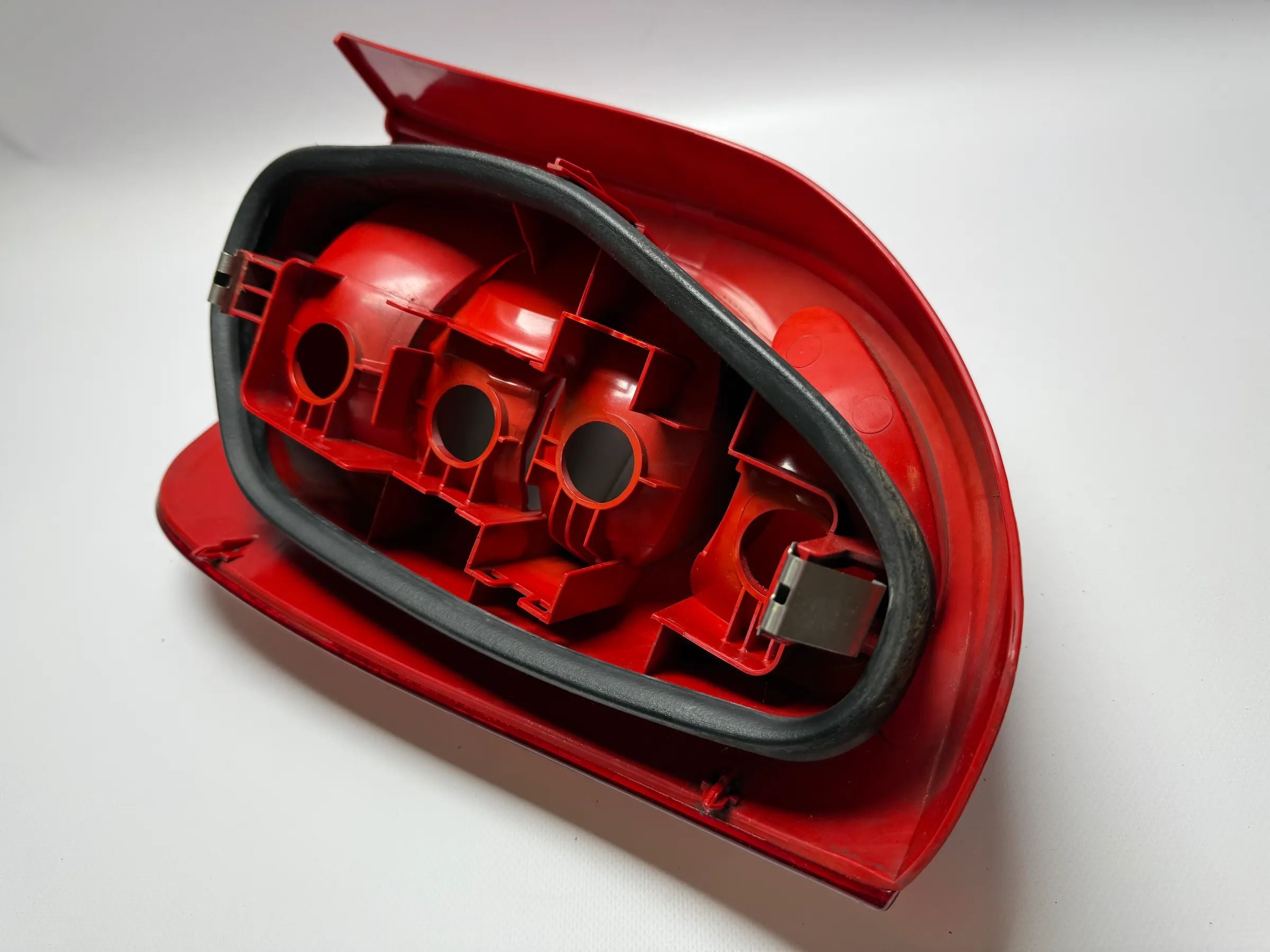 Oryginalna lewa tylna lampa tyłu Citroen Xsara Picasso N68 9650005880 / 89032867