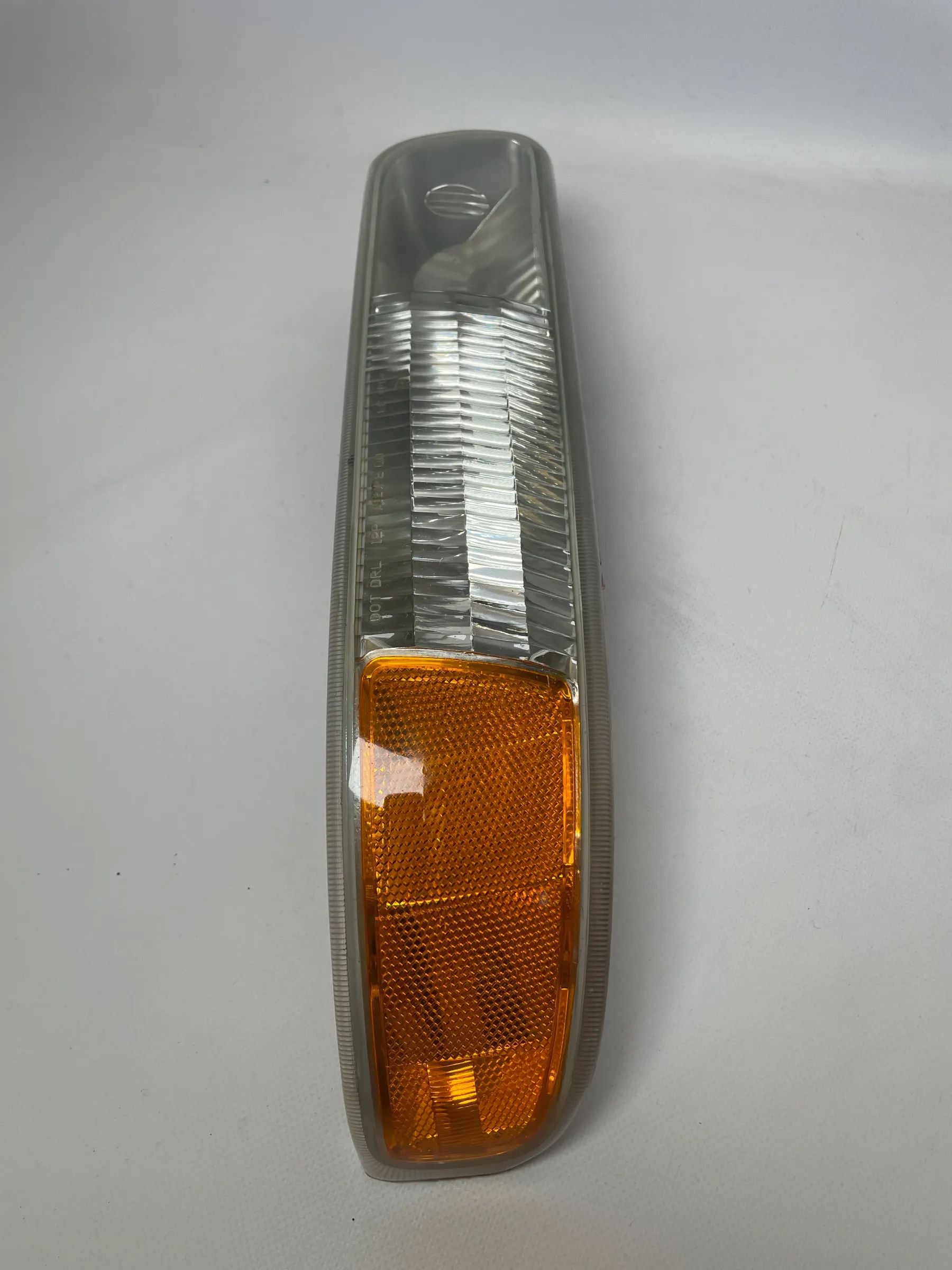 Cheverolet Silver.99-02 Tahoe/Suburb.00-06 Blinkerleuchte Rechts Vorne 901-170R