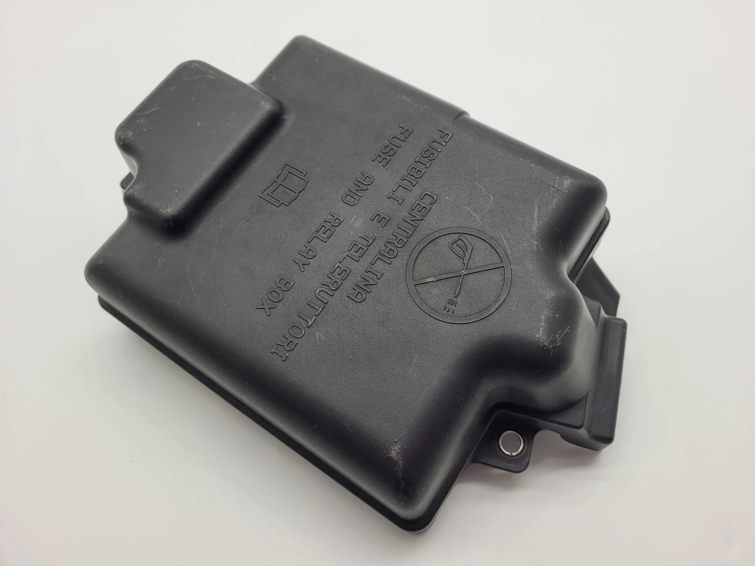 Original Fiat Grande Punto (199) Sicherungskasten Abdeckung 735471684