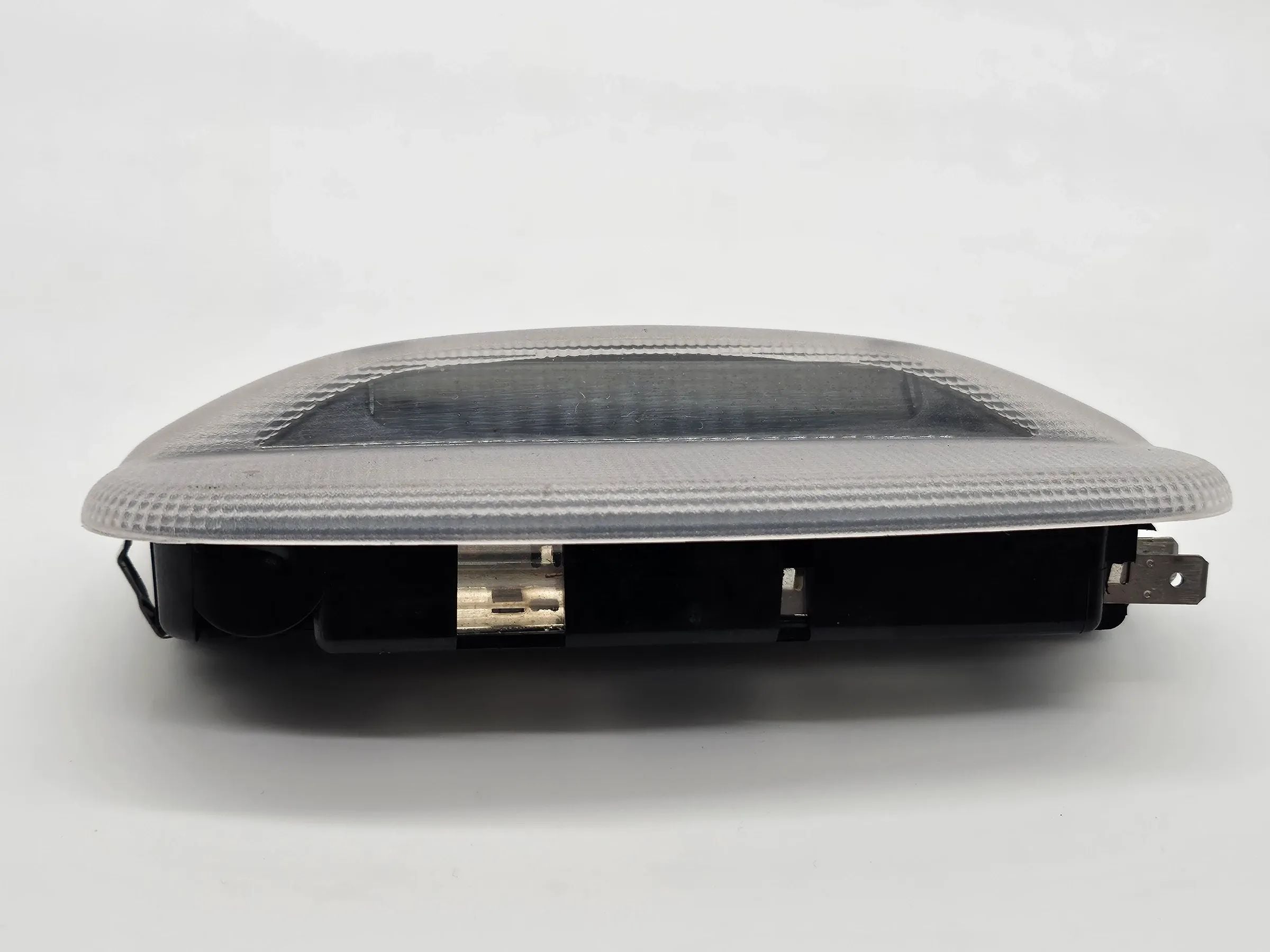 Mercedes Benz MB W210 W203 MOPF PDC Anzeige HINTEN Innenraumleuchte 2108201401