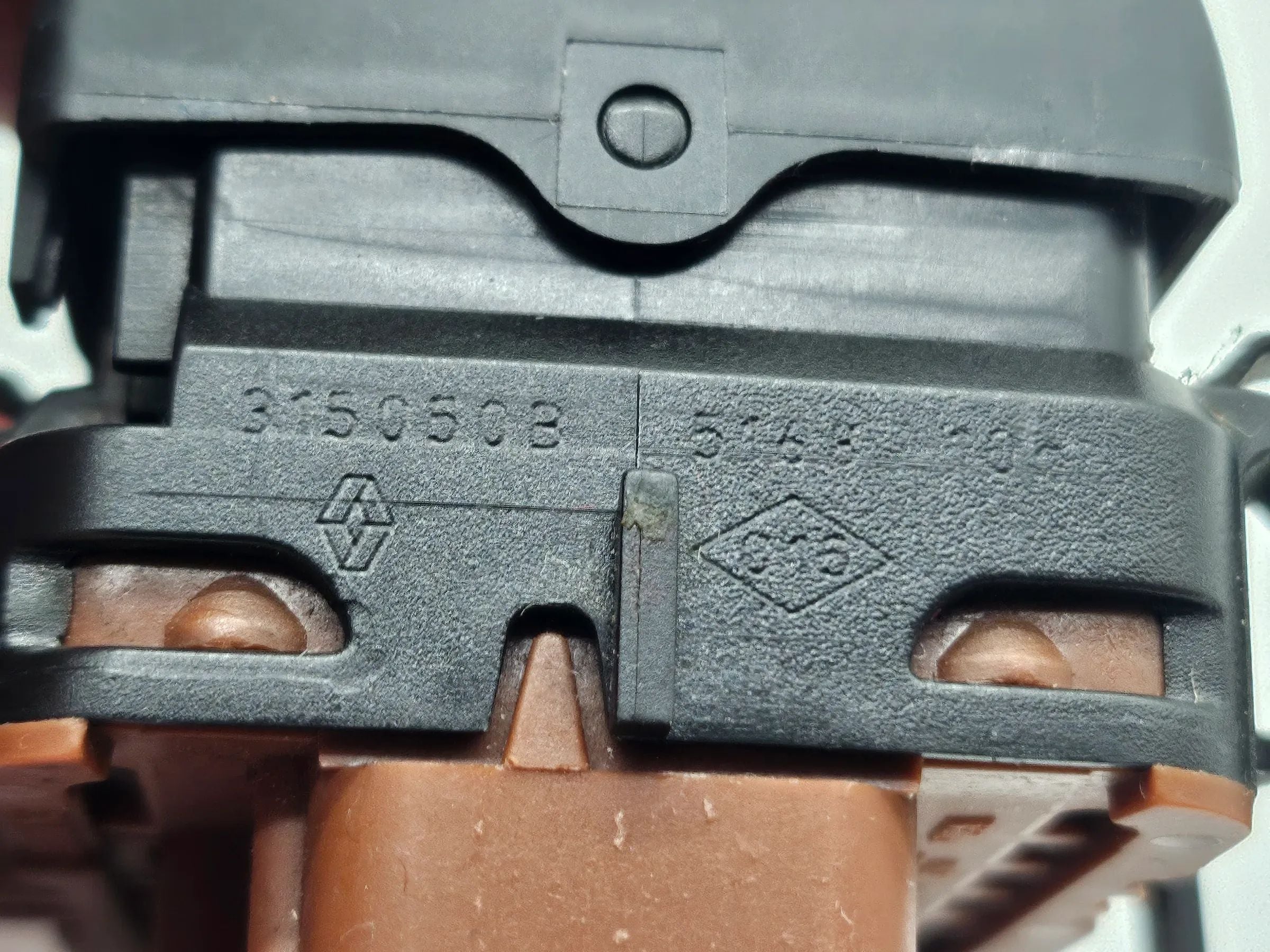 Original Renault Scenic II (JM0/1) Fensterheberschalter vorne links 315050B