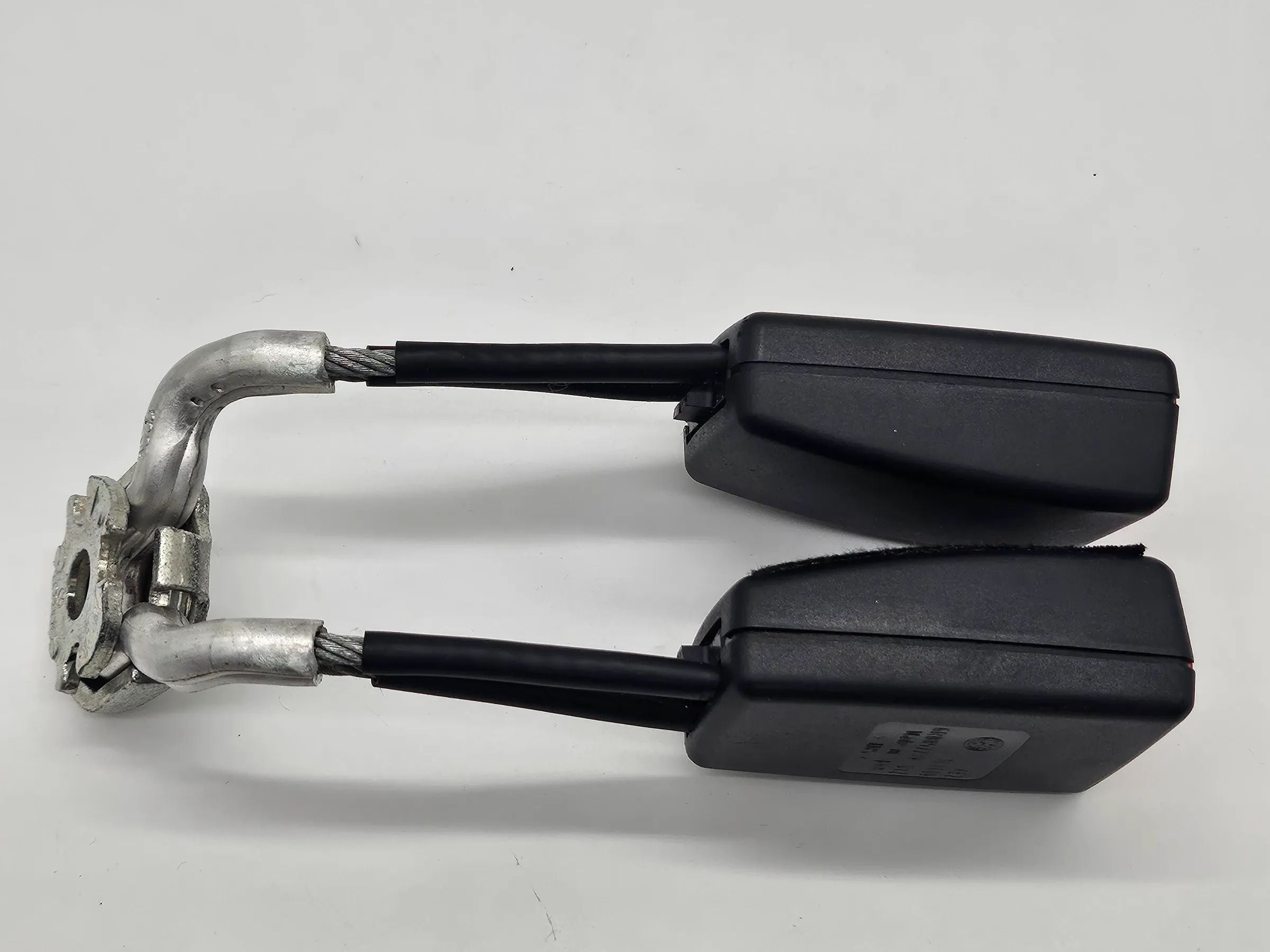 Original Seat Ibiza ST IV 6J Gurtschloss hinten 6R0857739 QVZ