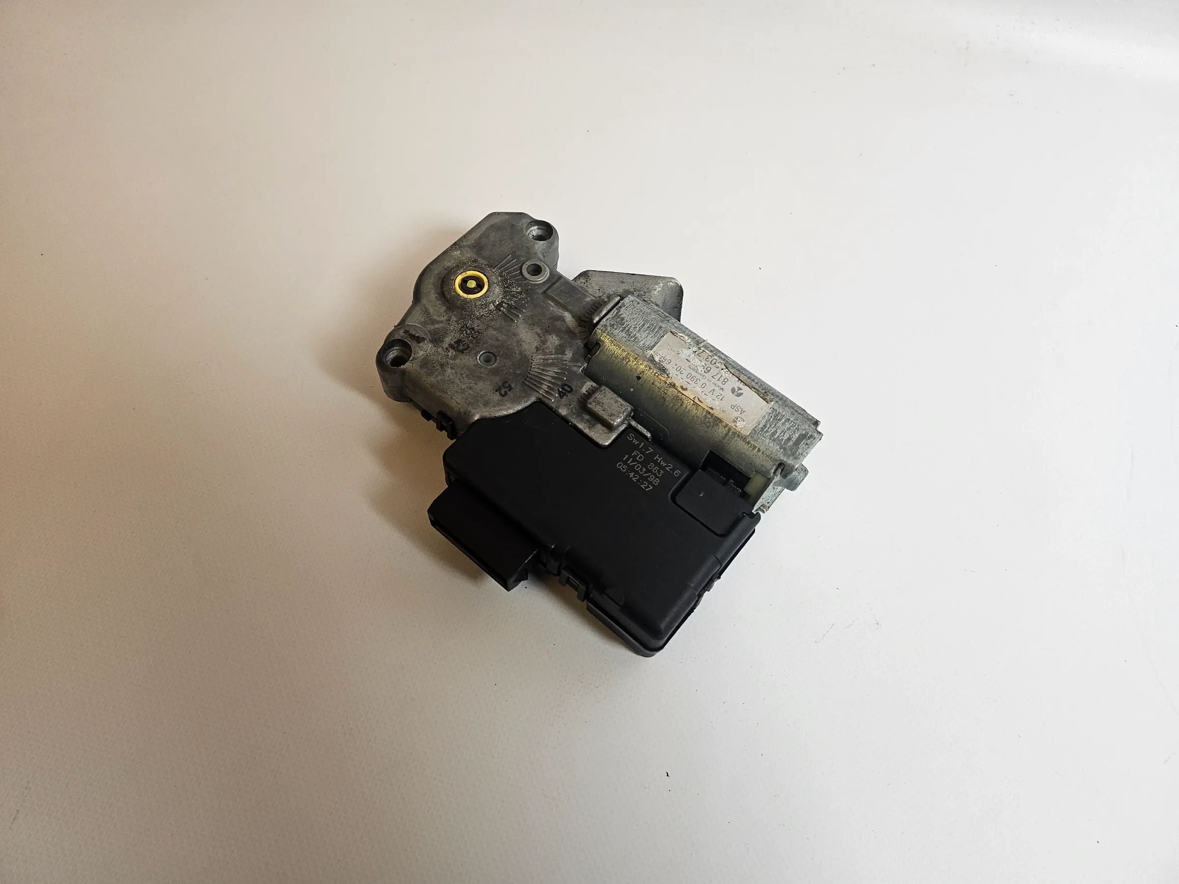 Oryginalny Opel Zafira A Vectra Astra Silnik szyberdachu 0390201660
