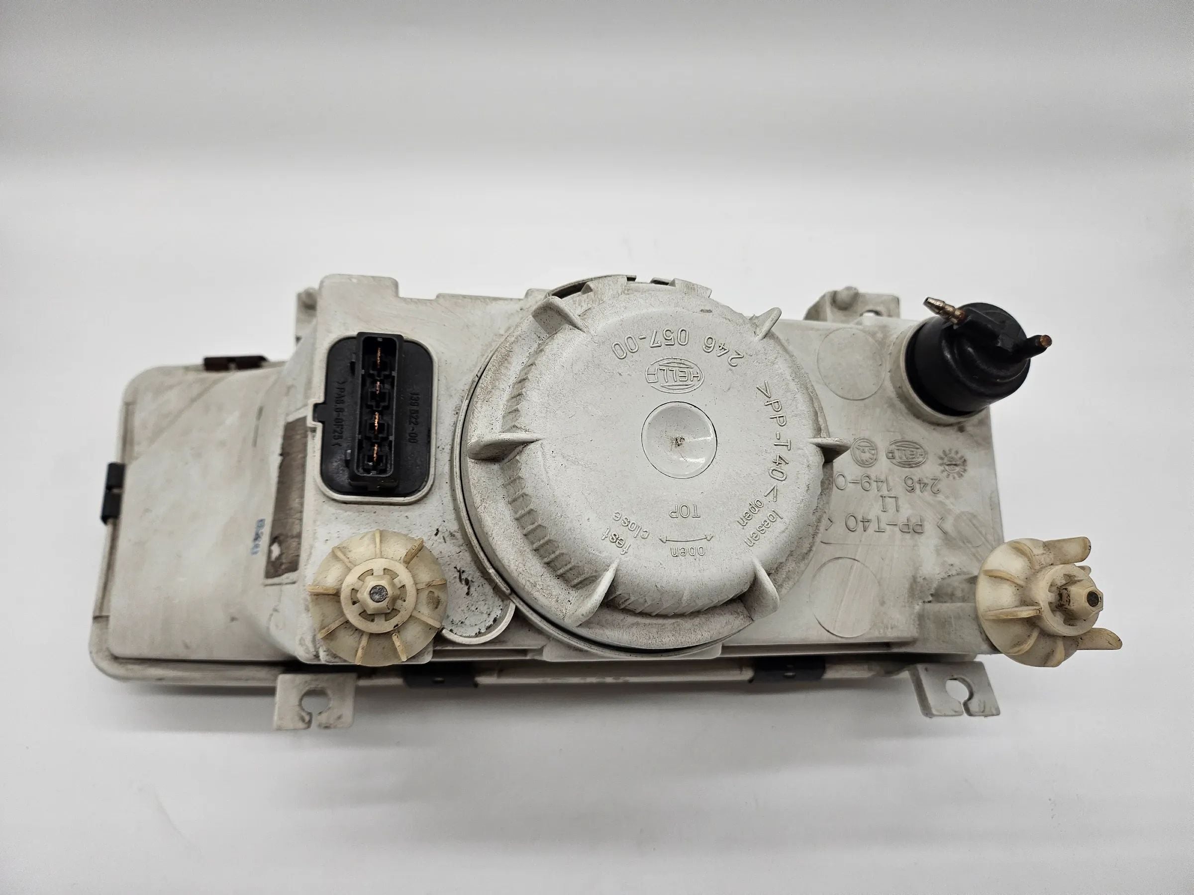 originele Hella Skoda Felicia koplamp voor links 246149-00