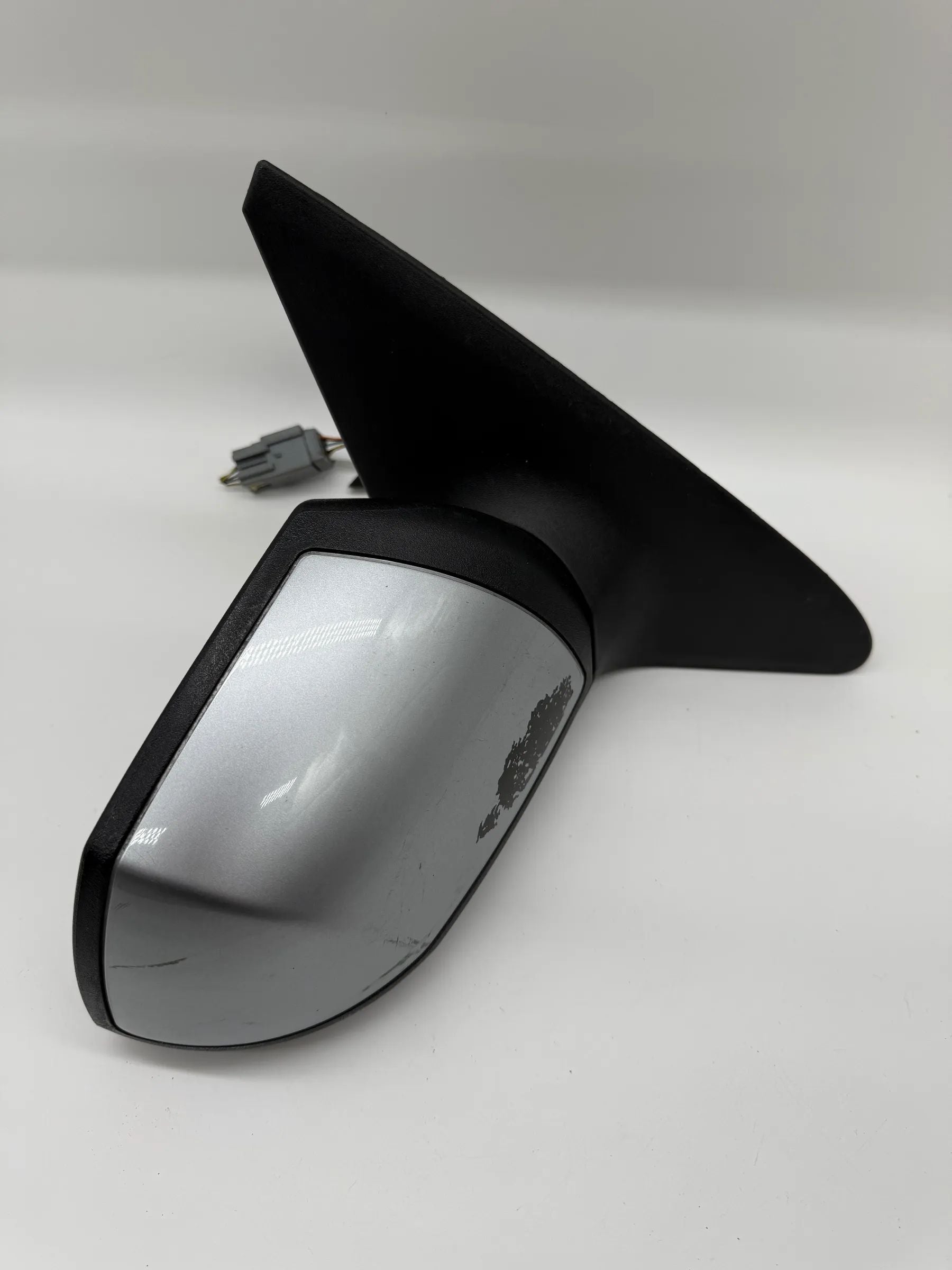Ford Mondeo exterior mirror right electric E9014119 e902411900 SILVER 