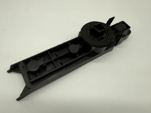 フォード フォーカス 純正 右 リアランプランプホルダー XS4X13N004EC