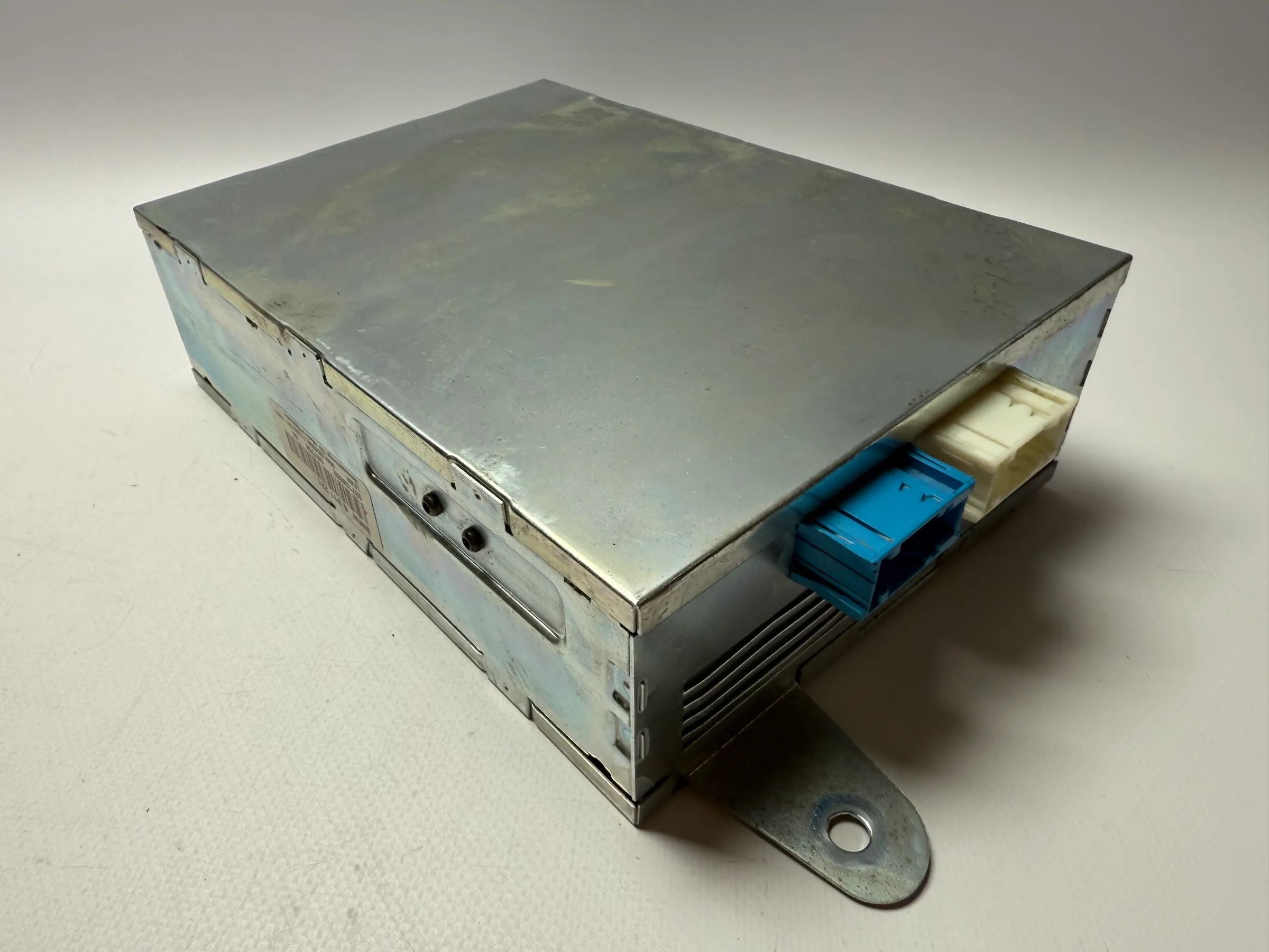 Orijinal BMW E38 E39 Kontrol Ünitesi Video / GPS / Navigasyon 6911221 / 037138052