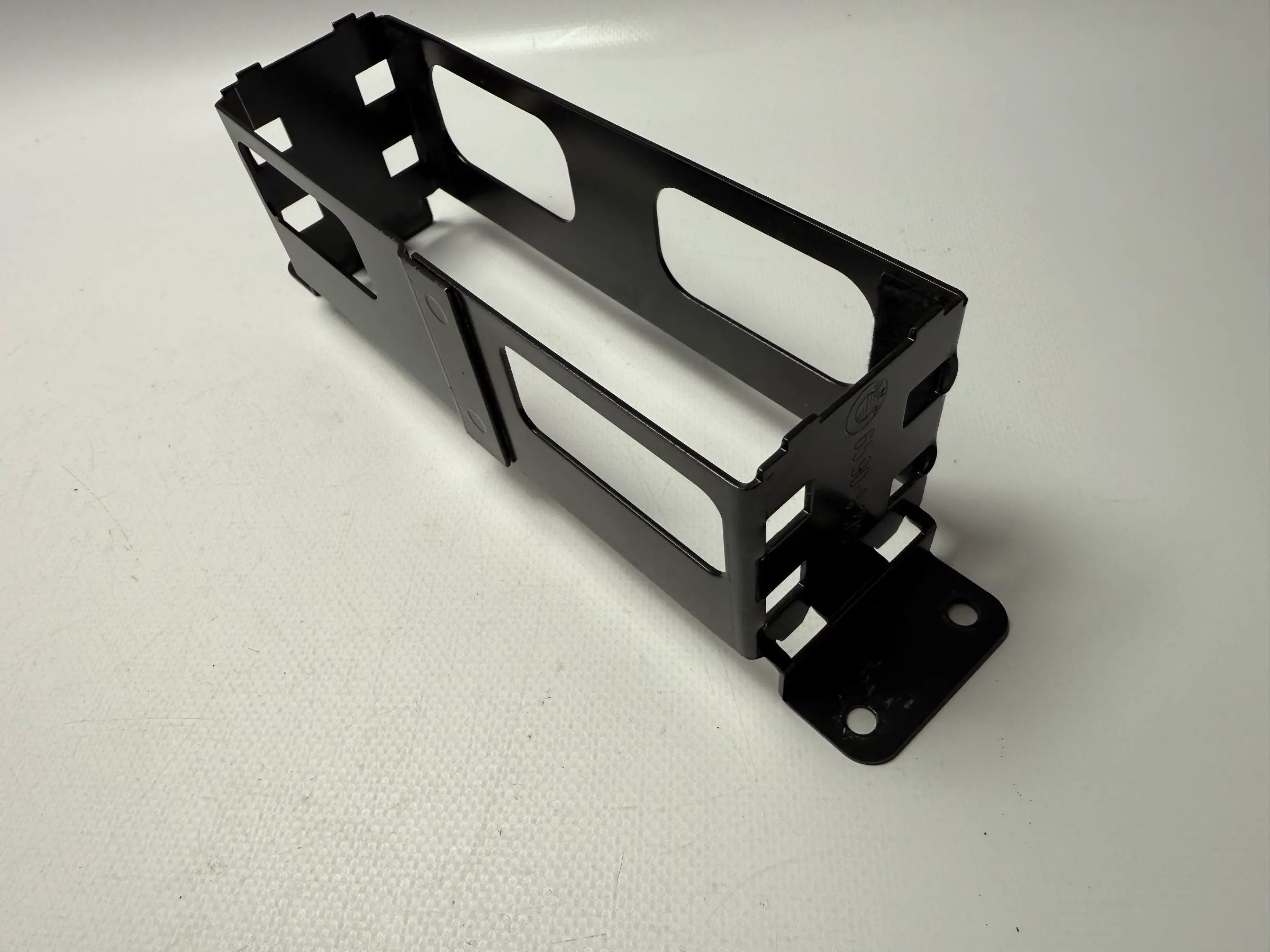 Originele BMW E39 Beugel Navigatiecomputer 65.90-8 370 933 / 65908370933