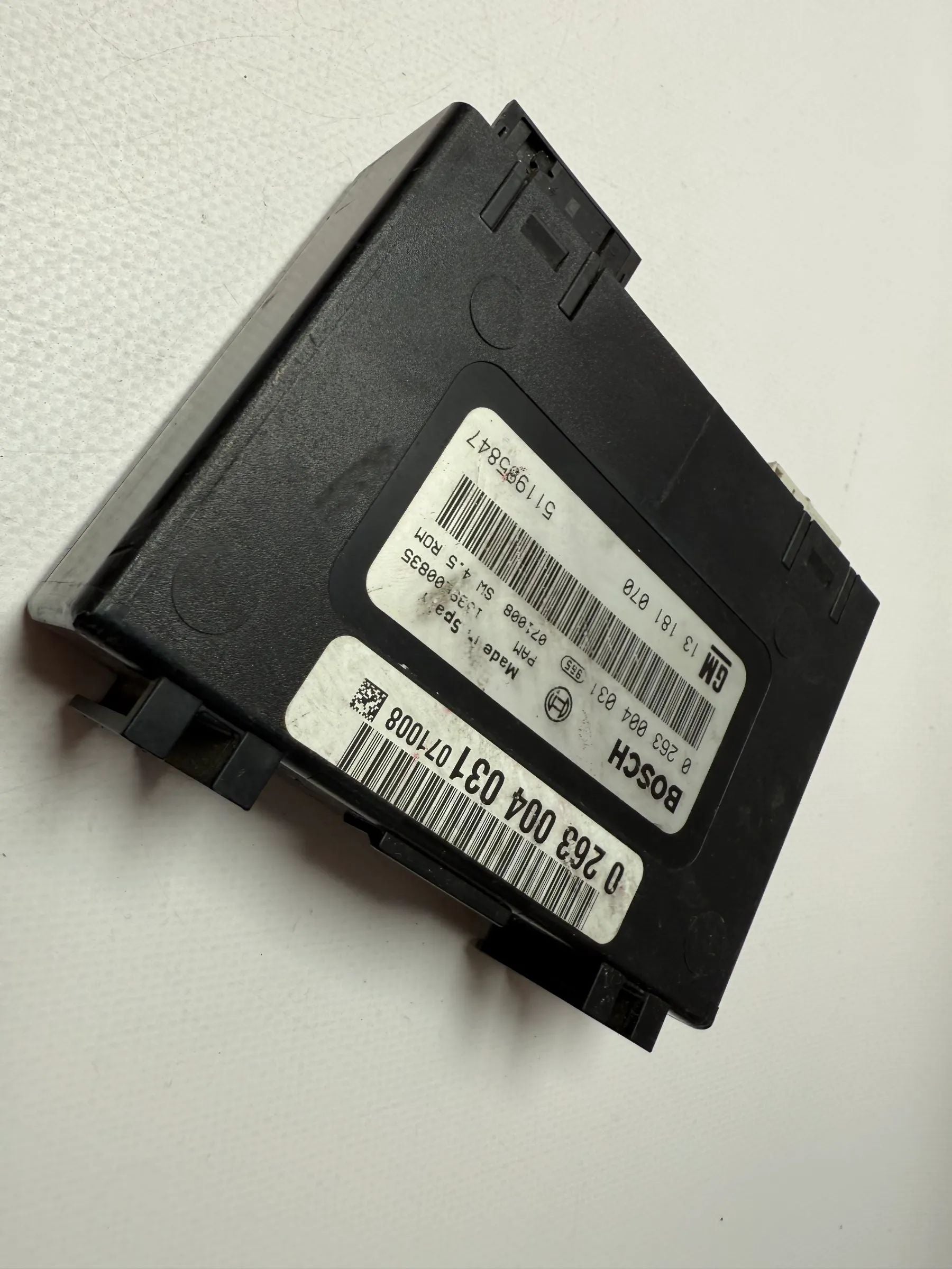 Оригинальный блок управления парктроником Opel Vectra C / Signum 3.0 13181070 / 0263004031