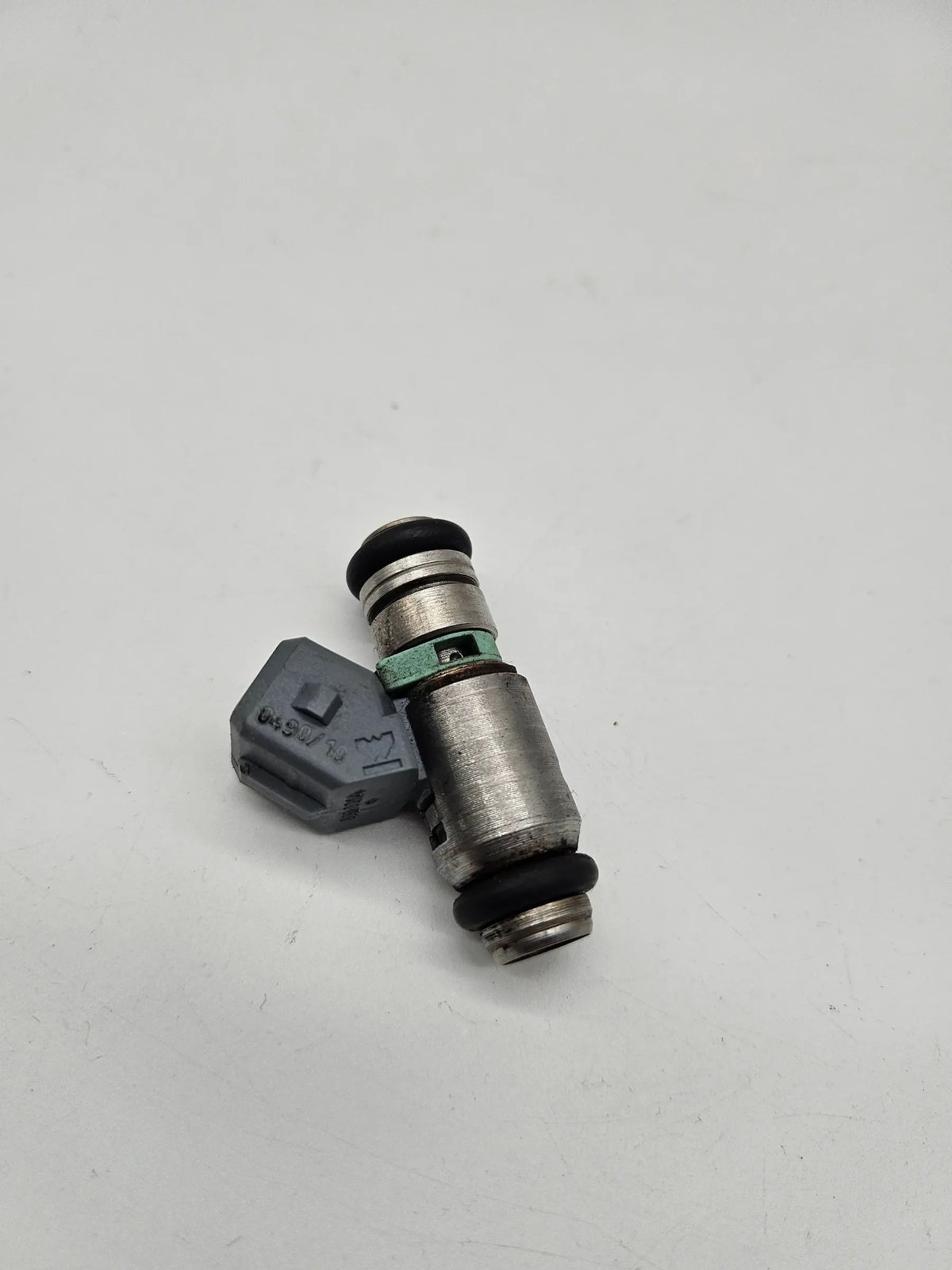 VW Polo 6N Einspritzdüse 1,6l 55kw 75PS AEE + ALM Motor 032906031a 032031a