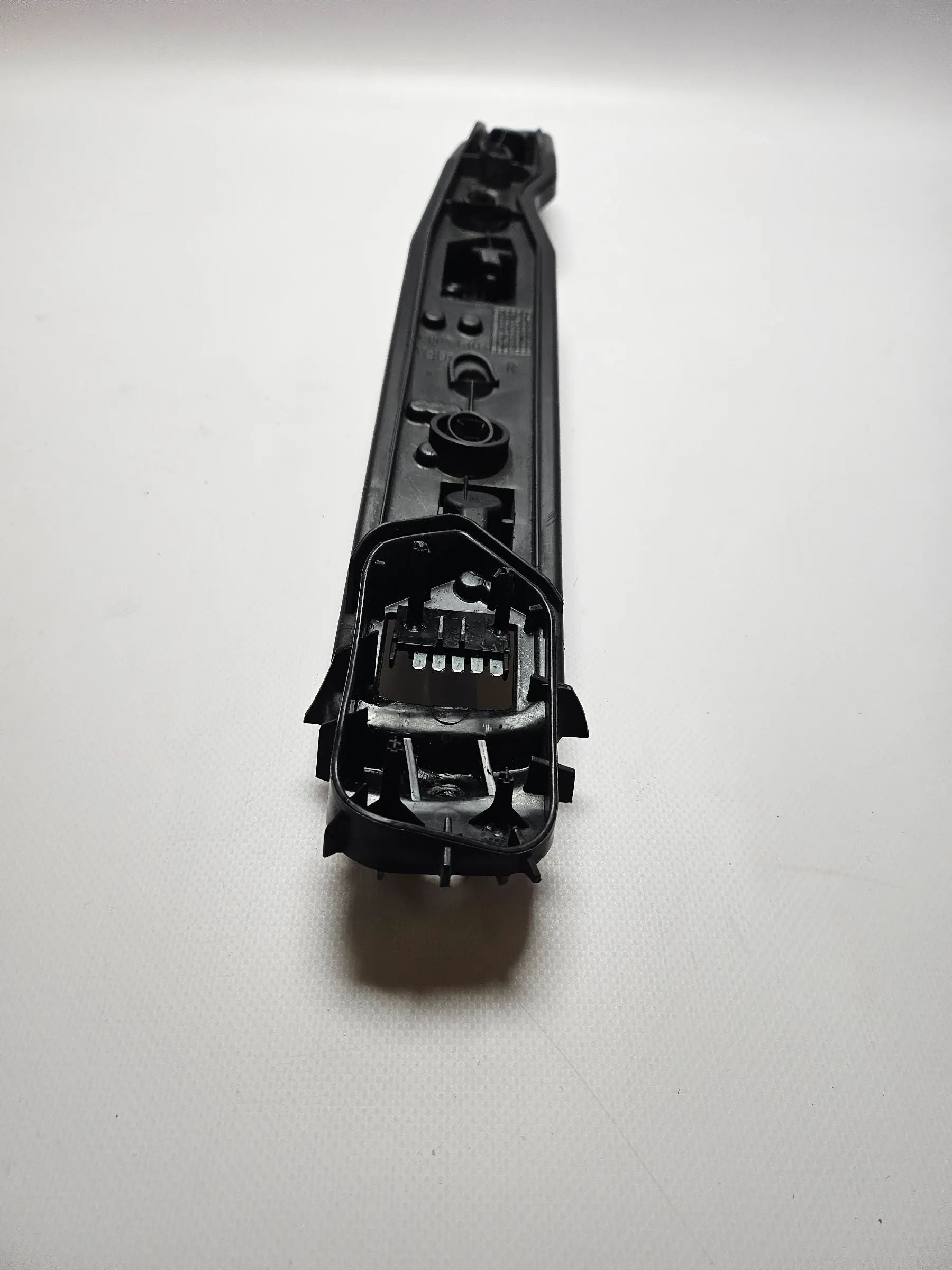 originele OPEL CORSA C F08 Lampendrager voor rechter achterlicht 89307501