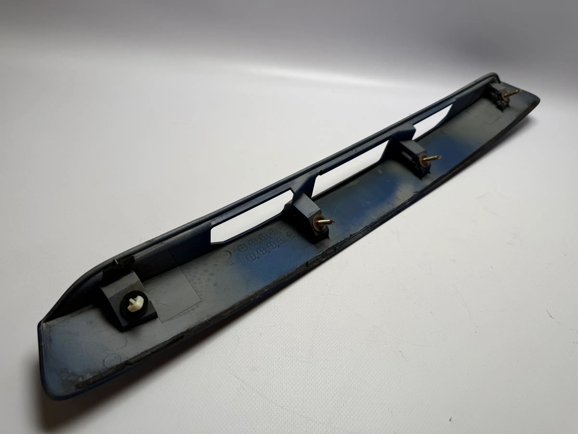 Original Mazda 6 Hatchback Moldura Azul Manilla Portón GJ6L50811