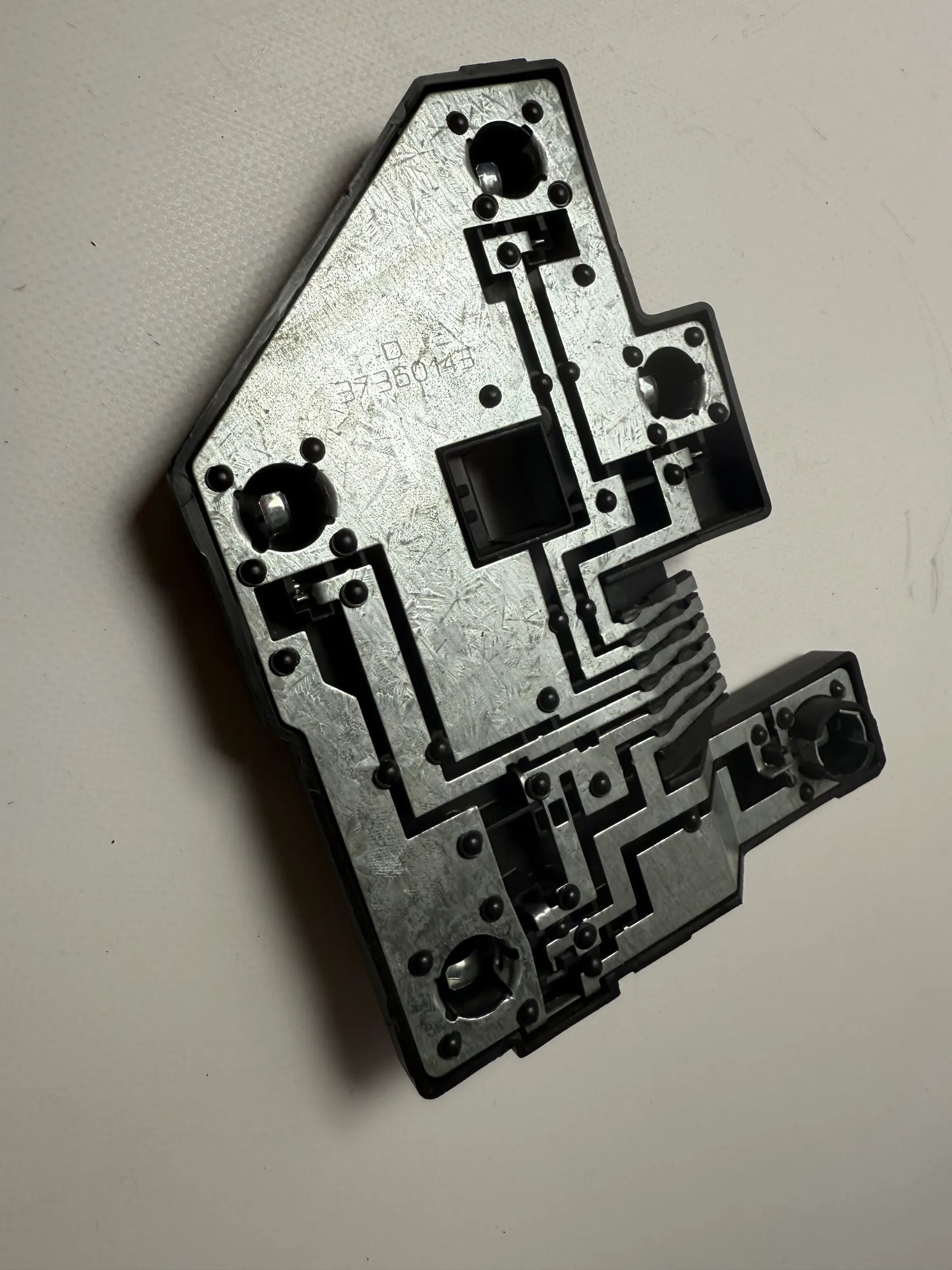 Оригинальная правая боковая оптическая балка заднего фонаря Opel Вектра B 1.8 95-99 37360751 Auto-veritas