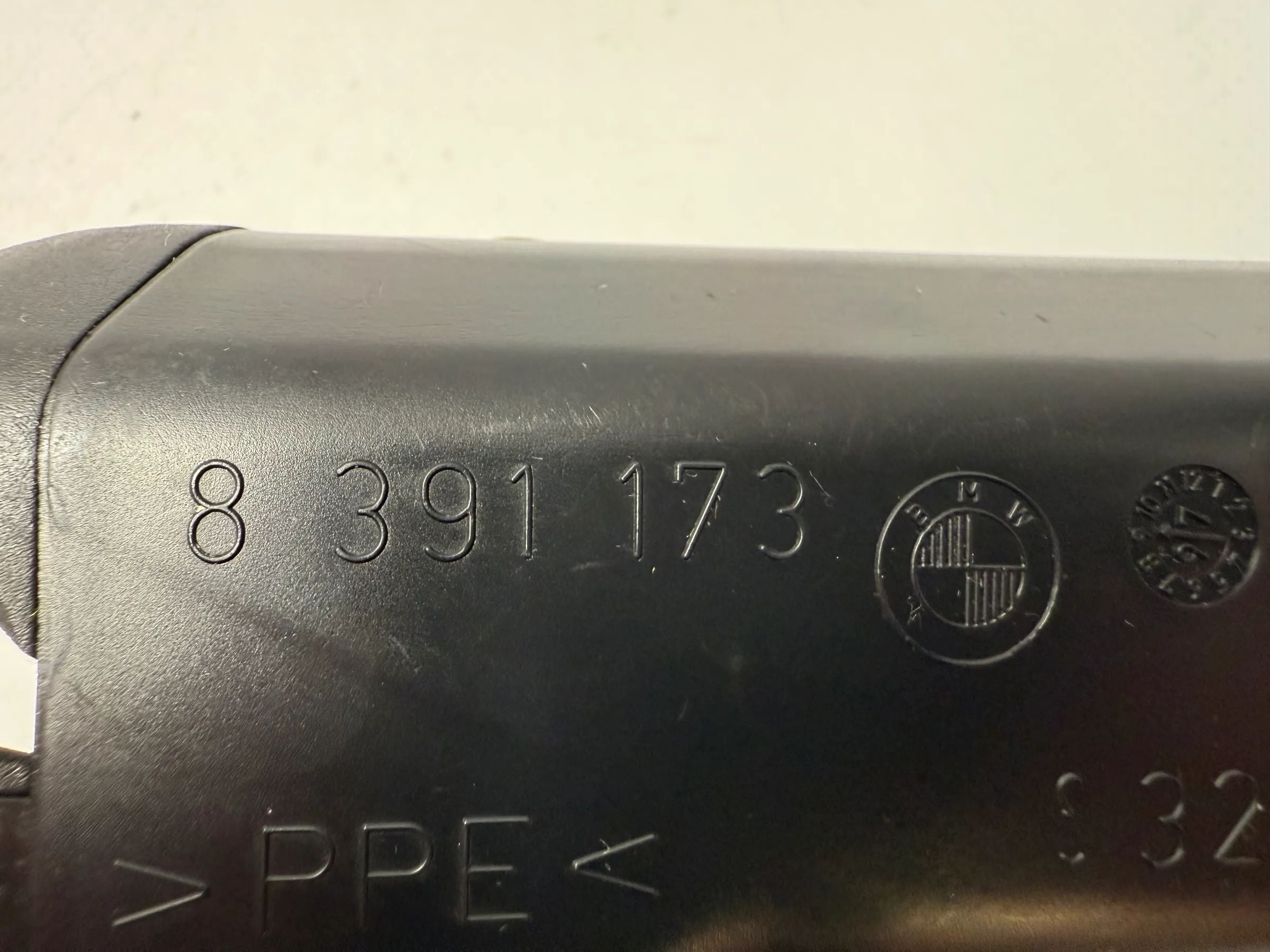 Orijinal BMW E39 Hava Menfezi Sol 8 391 173