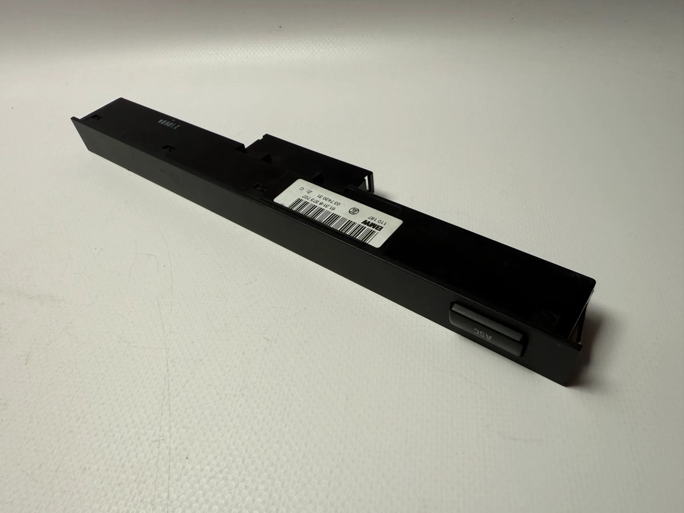 Originele BMW 5-serie E39 Schakelpaneel ASC 03 7420 31 61.31-8 373 707