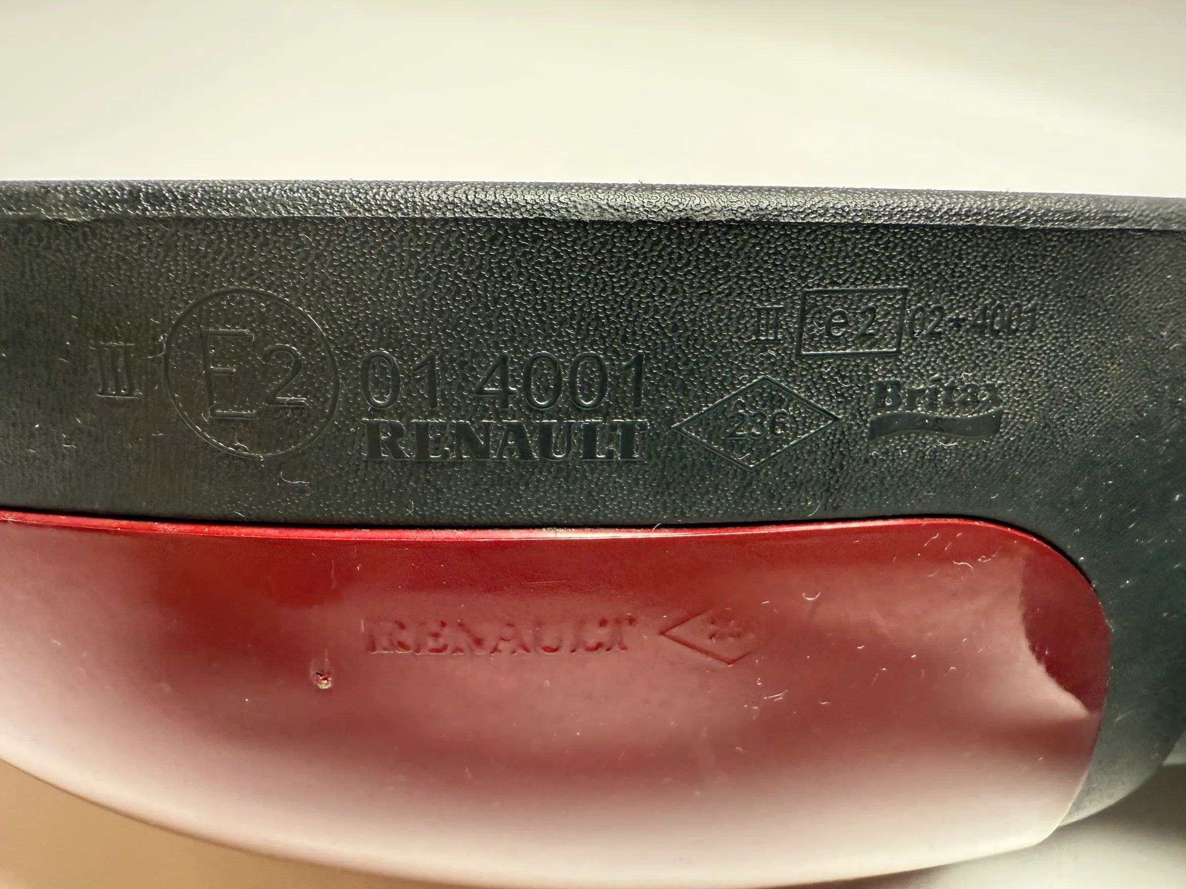 อะไหล่แท้ RENAULT Twingo กระจกมองข้างซ้าย ไฟฟ้า สีแดง E2014001