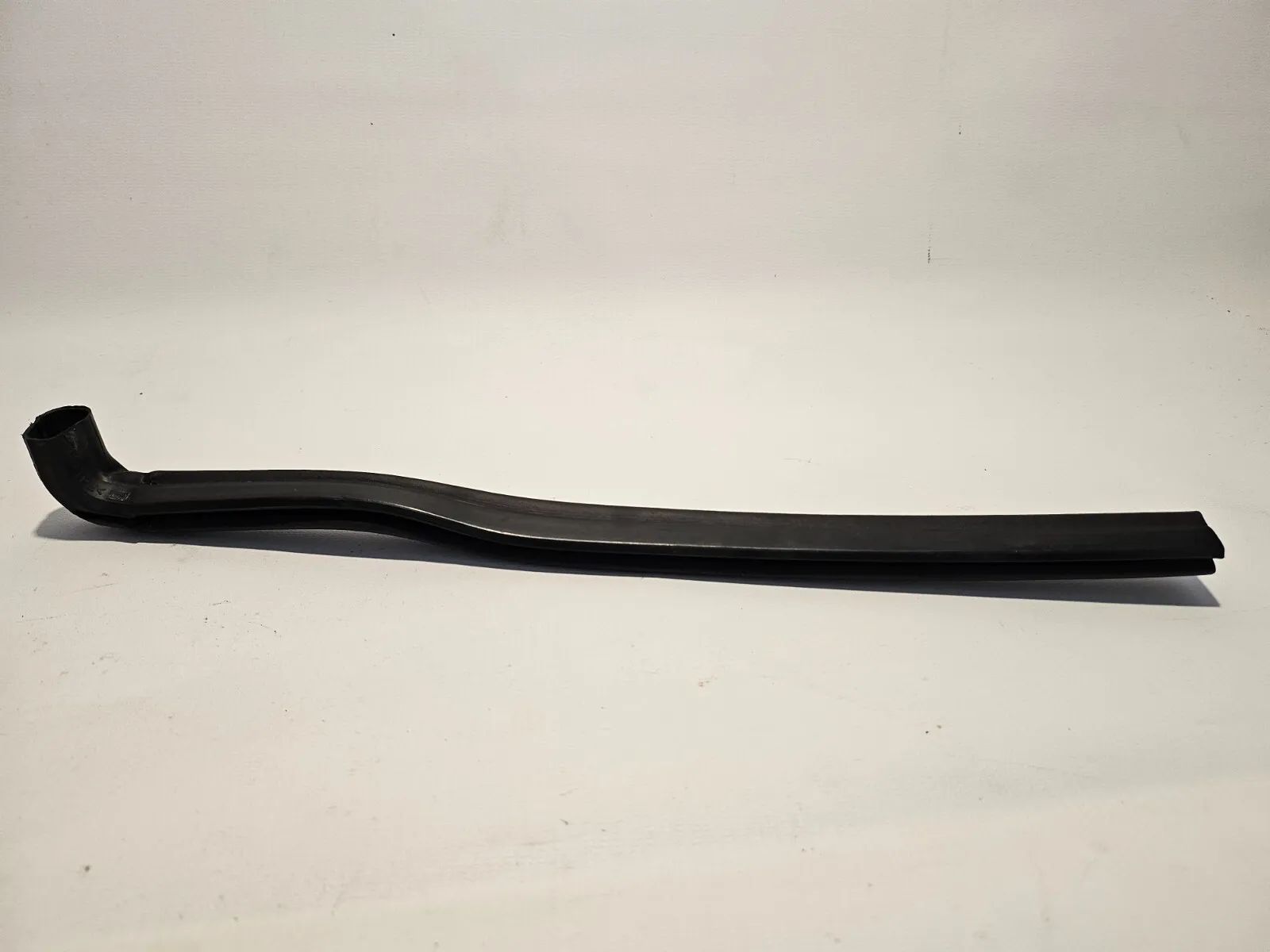 Junta original tira de goma parachoques superior izquierda 7159605 BMW 320i Touring E91