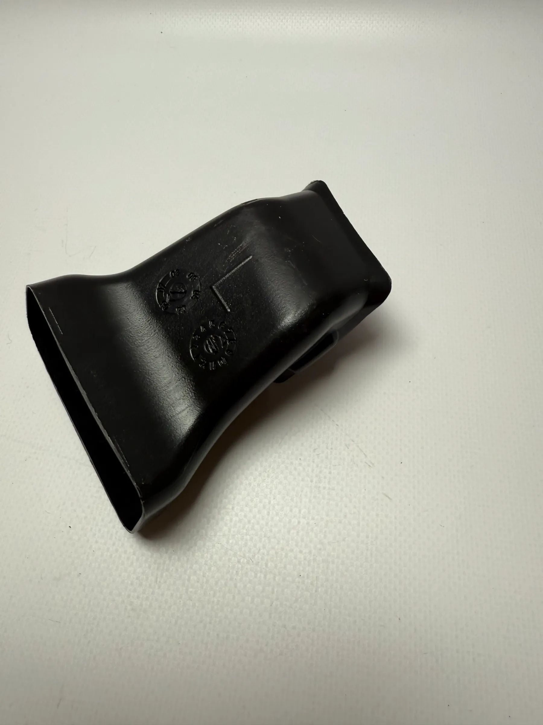 Оригинальный воздуховод отопителя BMW 3 серии E90 7132867-02 / 114609-10