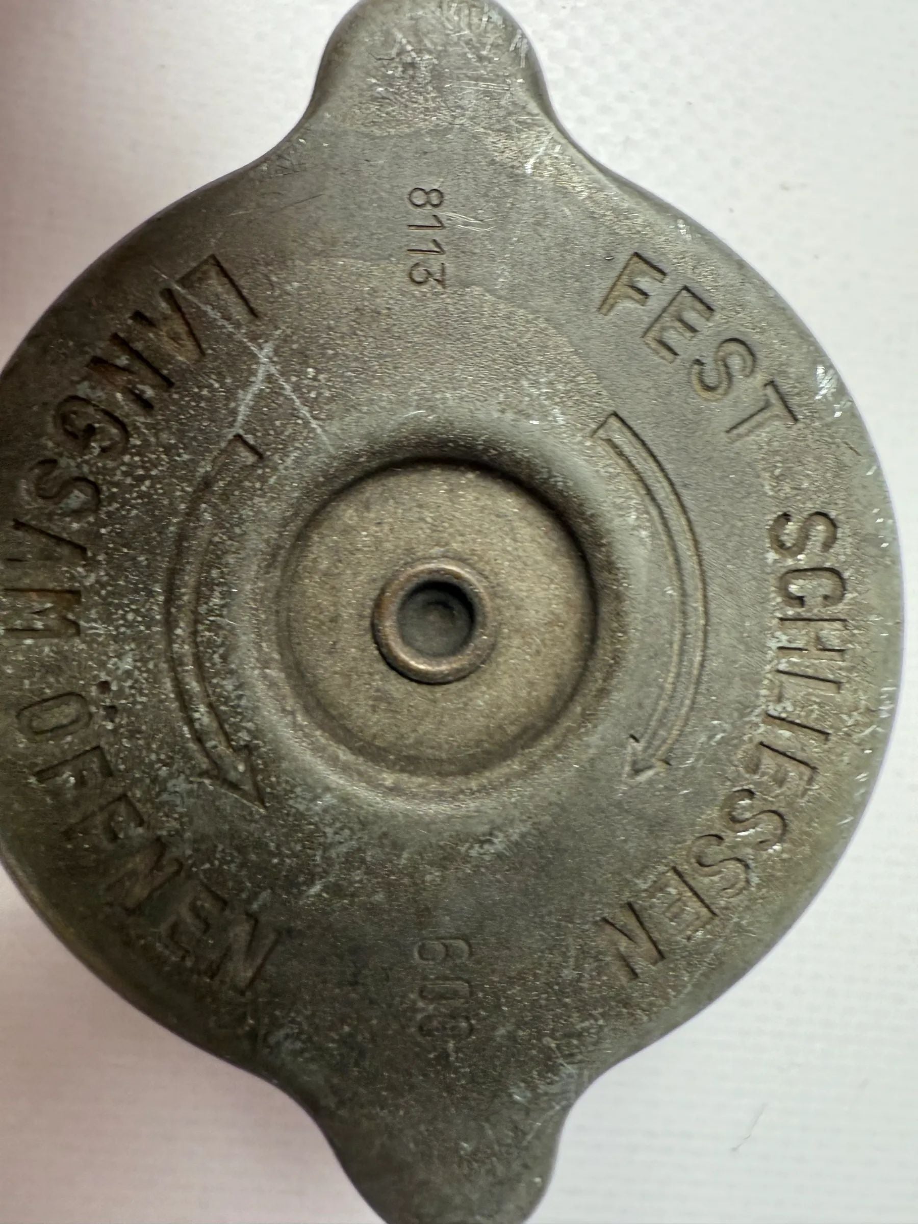 อะไหล่แท้ Opel Rekord Commodore Admiral Kapitän ฝาหม้อน้ำ 8113 600