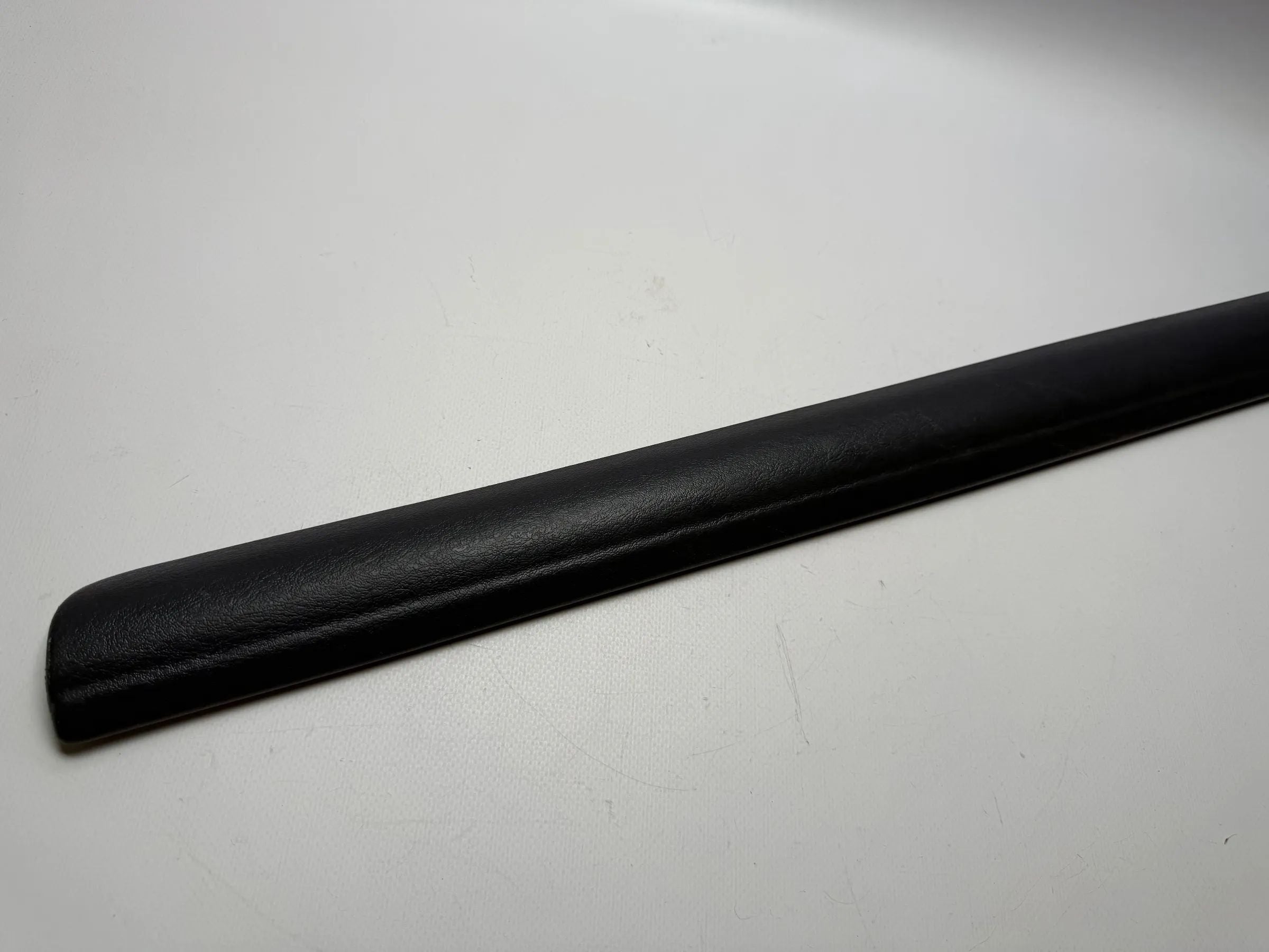 Oryginalna lewa listwa progowa Chrysler Stratus Cabrio 97 JX 2x 4665603 LH