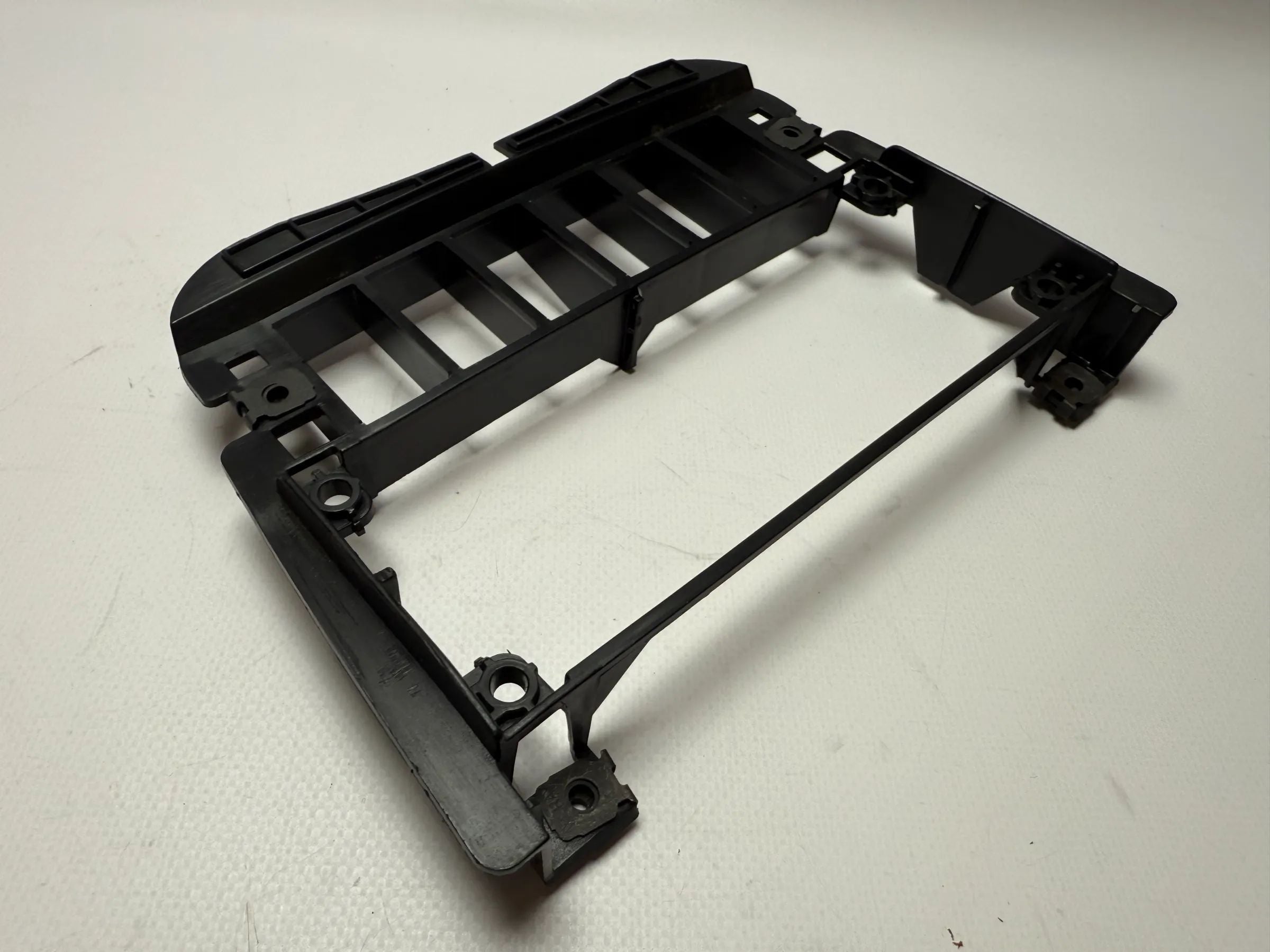 Originale Cornice Montaggio Riscaldamento VW Polo / Seat 6N0858305C