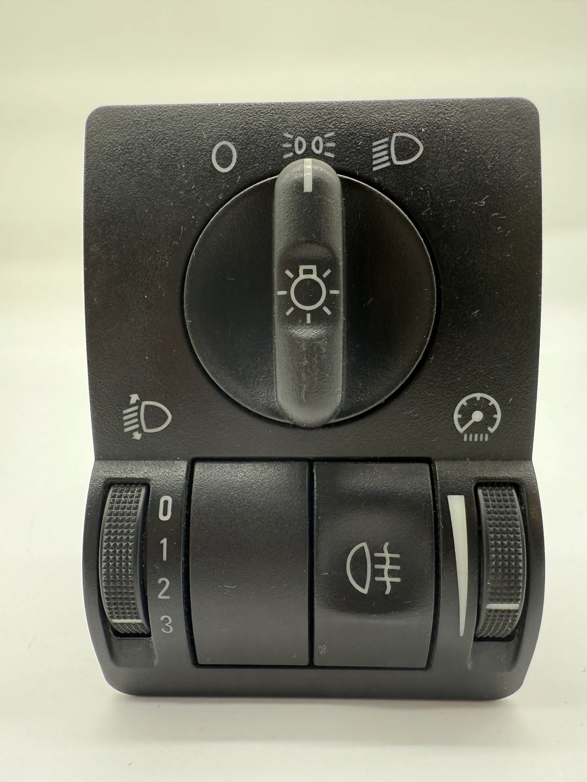 Opel Corsa C 2002 Interrupteur de lumière 9116613 0524119