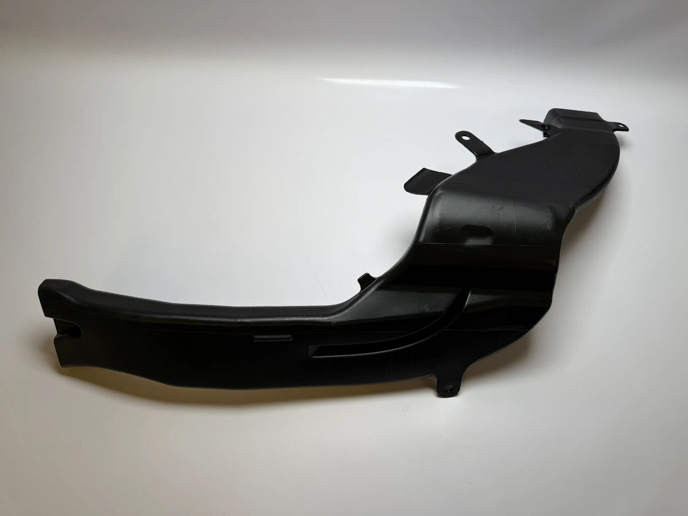 BMW 1 3 Serie E81 E82 E87 E88 E90 E91 E92 Canale Riscaldamento Posteriore Sinistro 7058143
