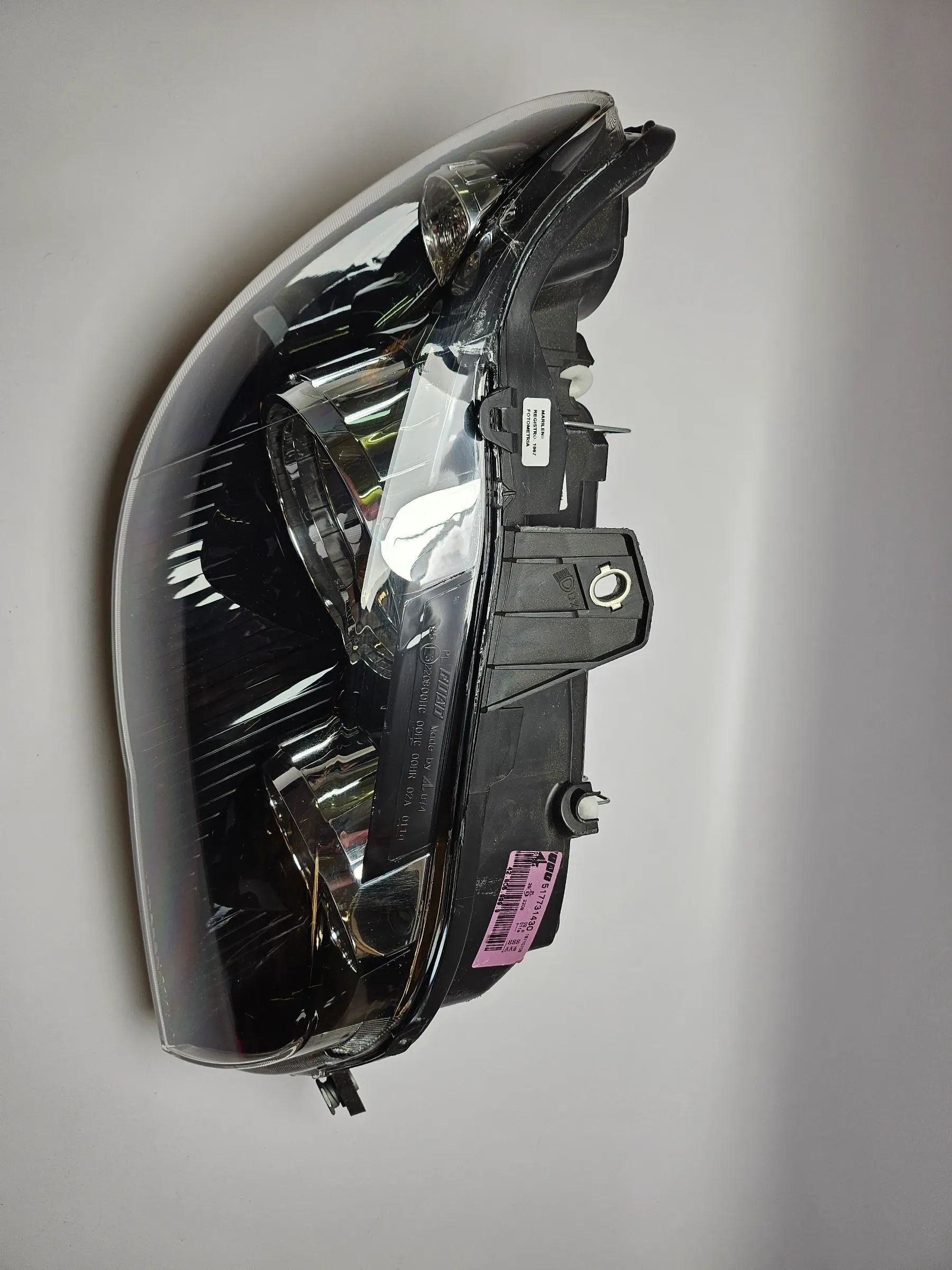 original faros delanteros derecho para Fiat Strada 2005-2014 | Fiat Albea 2006-2012