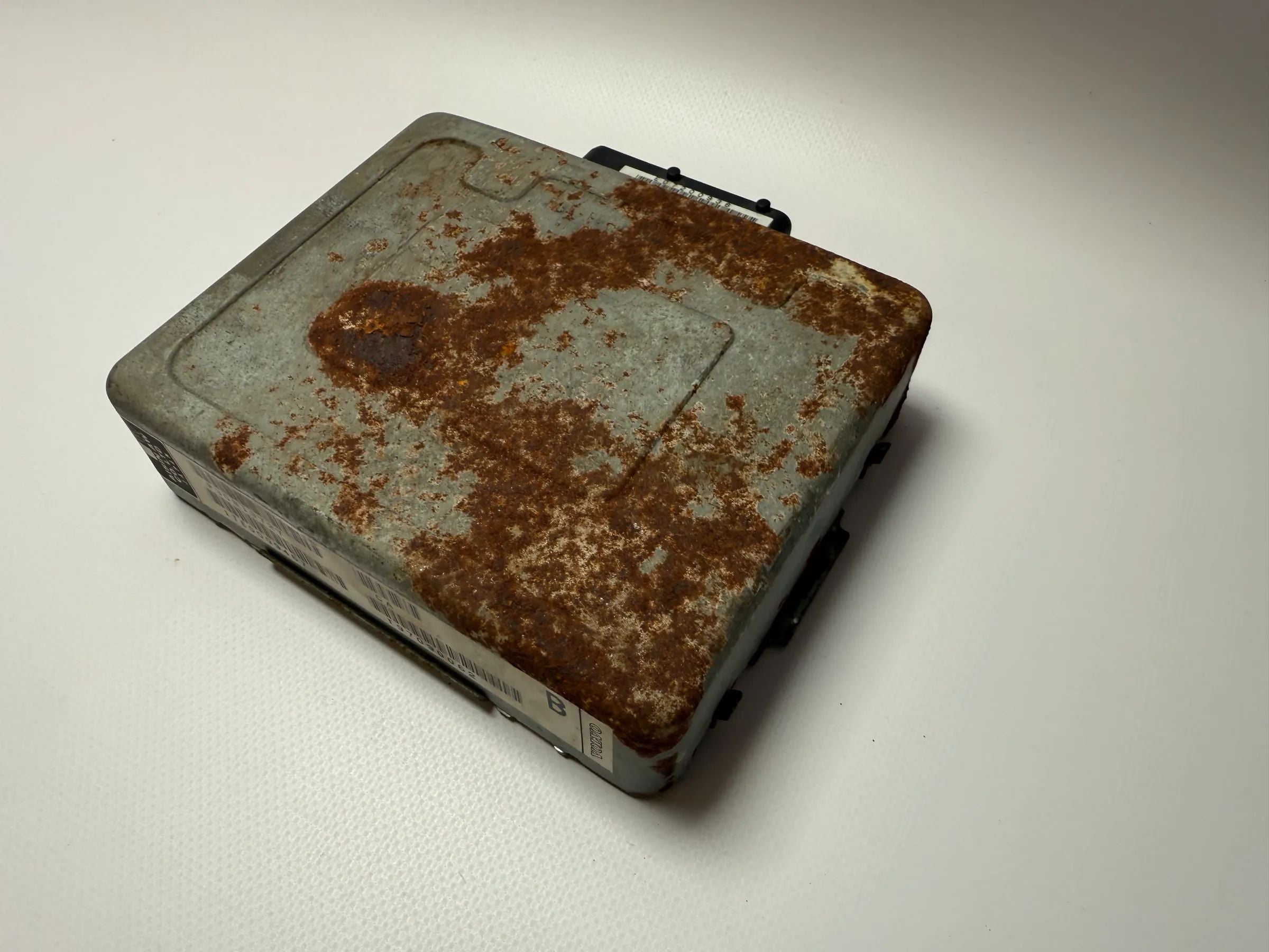 Originele Volvo V40 S40 ECU Motorbesturingseenheid ECU P30813727 / 1TED0094767