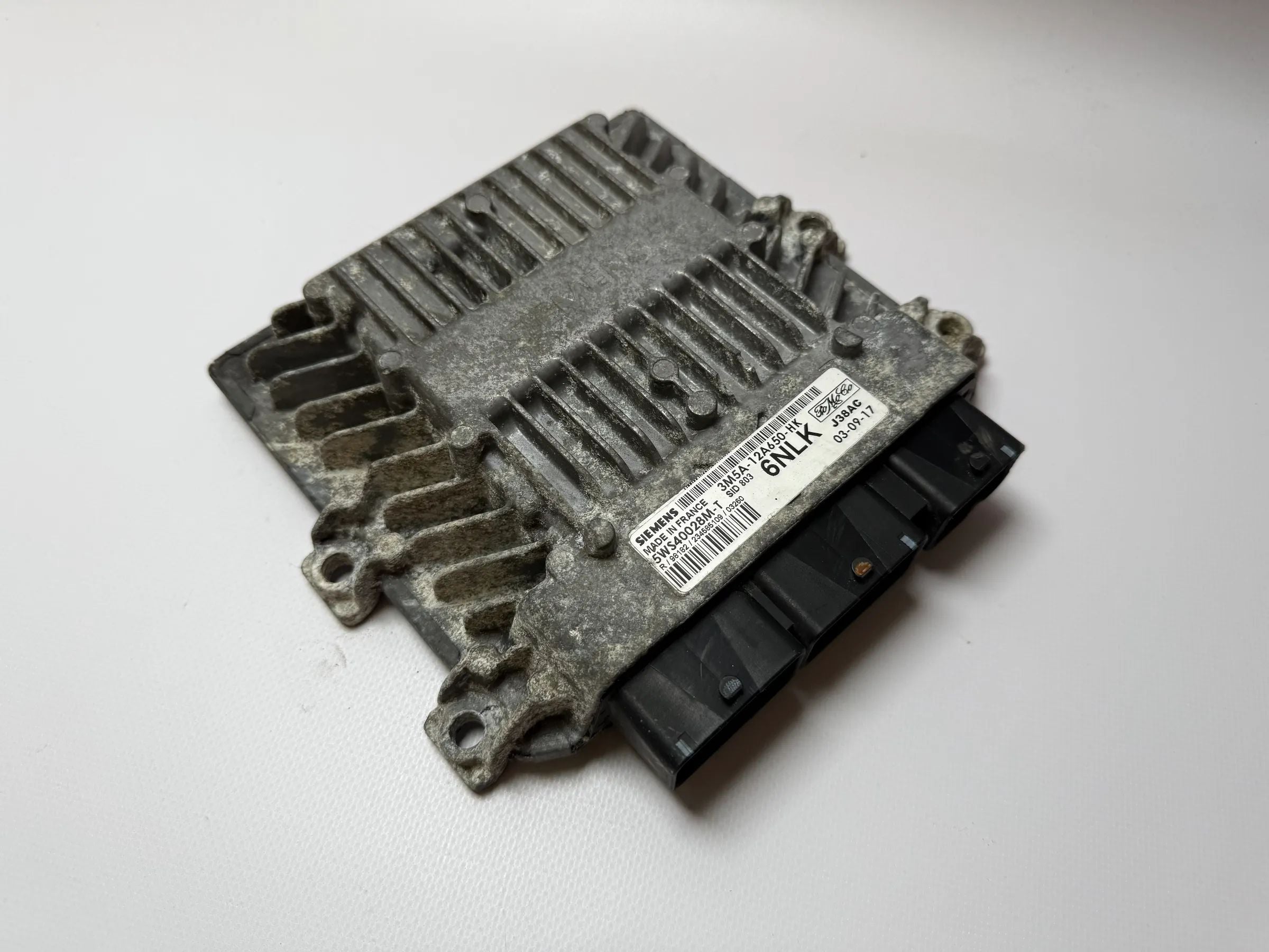 Оригинальный блок управления двигателем Ford C MAX дизель 3M5A-12A650-HK / 5WS40028M-T