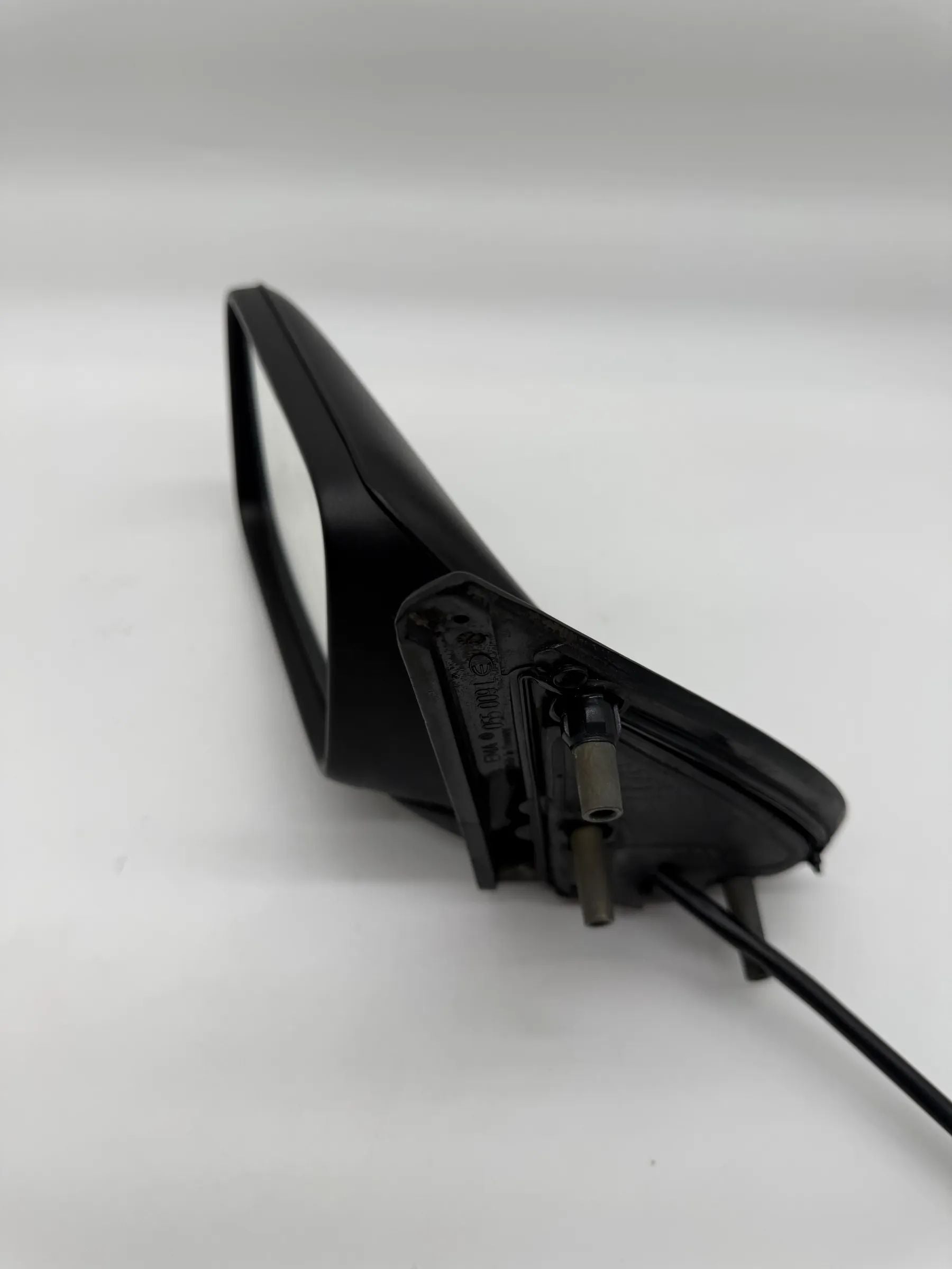 โฟล์คสวาเกน กอล์ฟ III (1H1) กระจกมองข้างซ้าย ระบบกลไก หมายเลข 980305 / 0550091