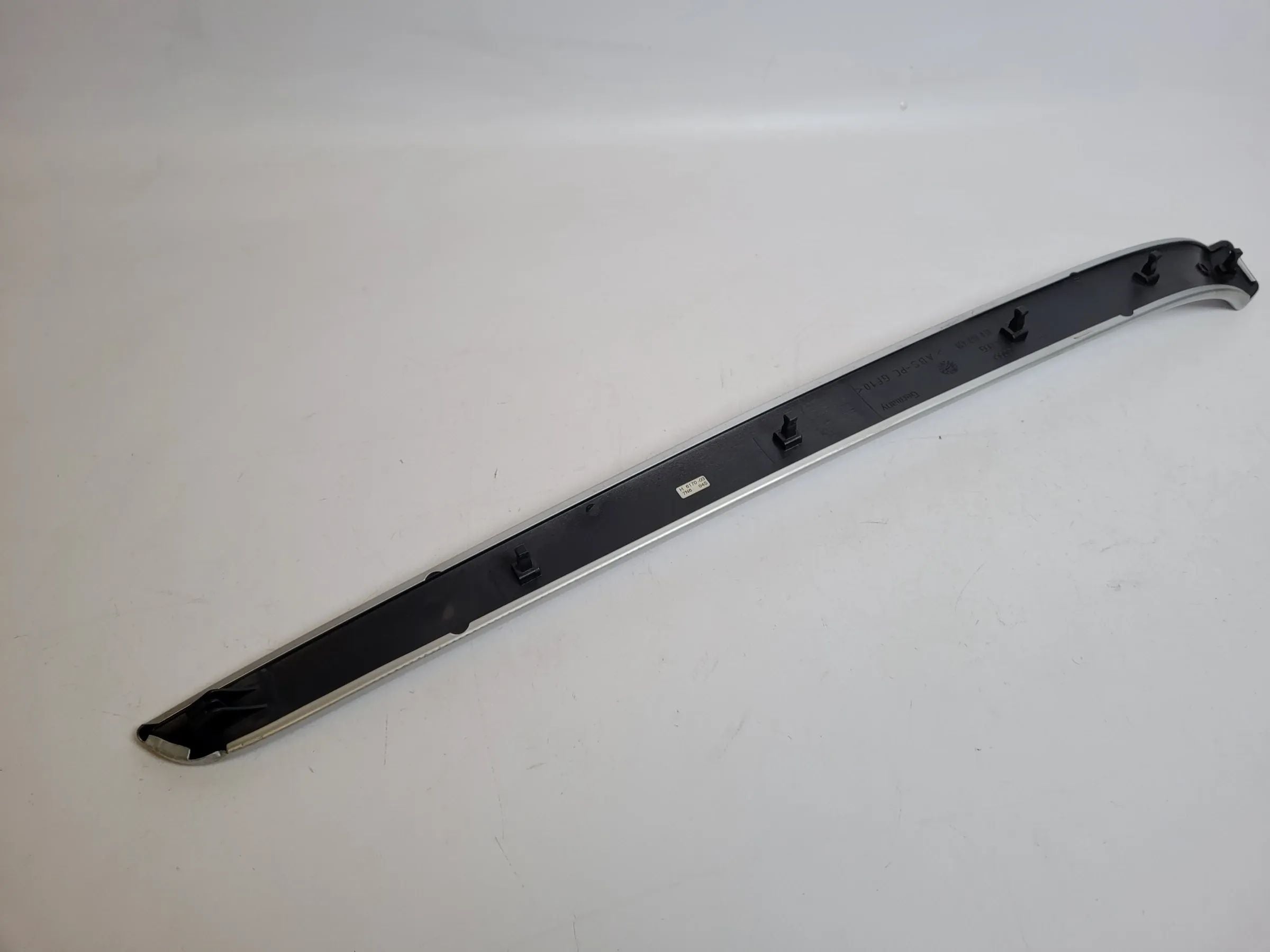 Original Audi A4 (S-Line) Dekorleiste Zierleiste Rechts Vorne 8E0867410